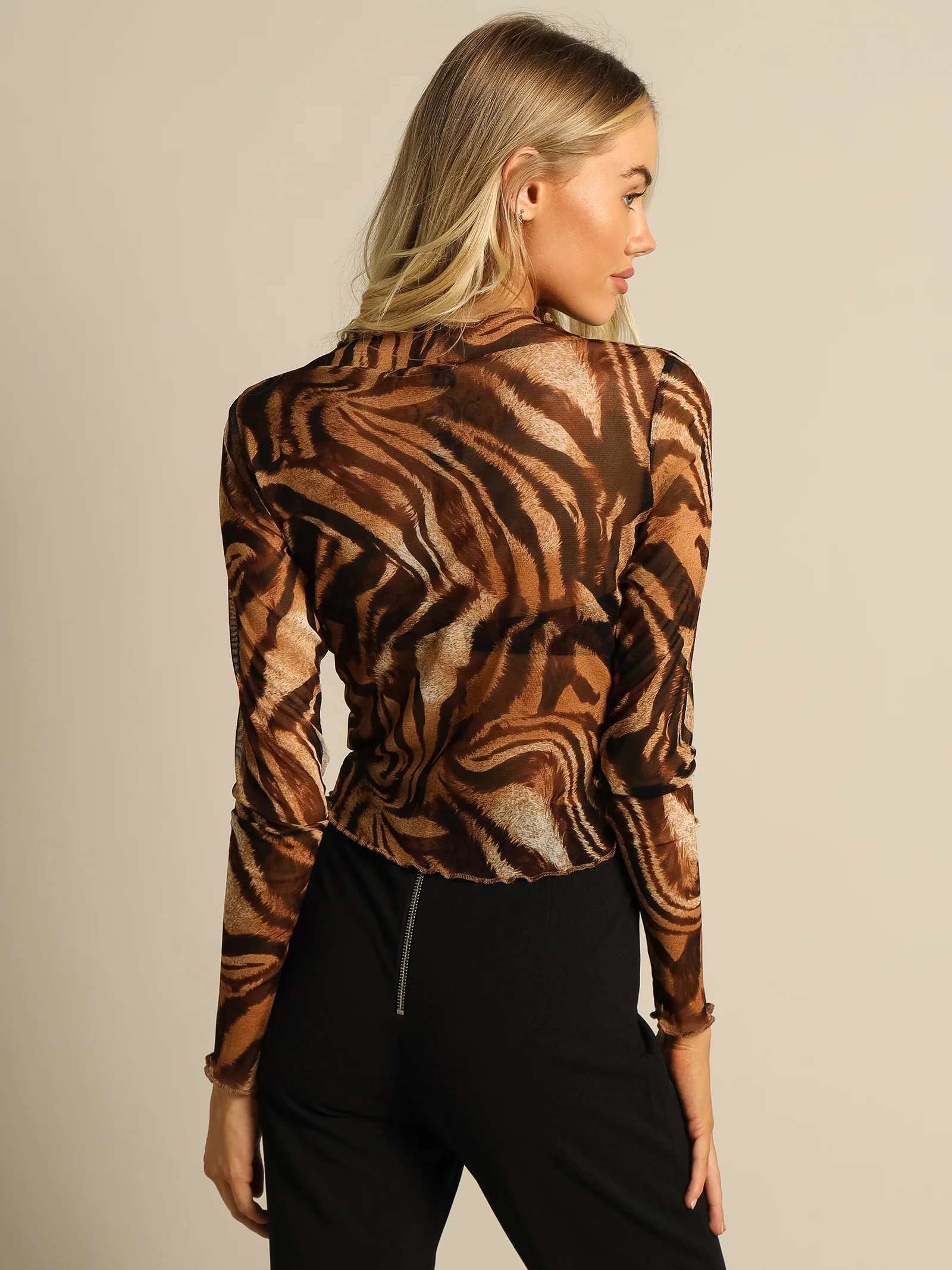 Tigra Mesh Top - Image 8