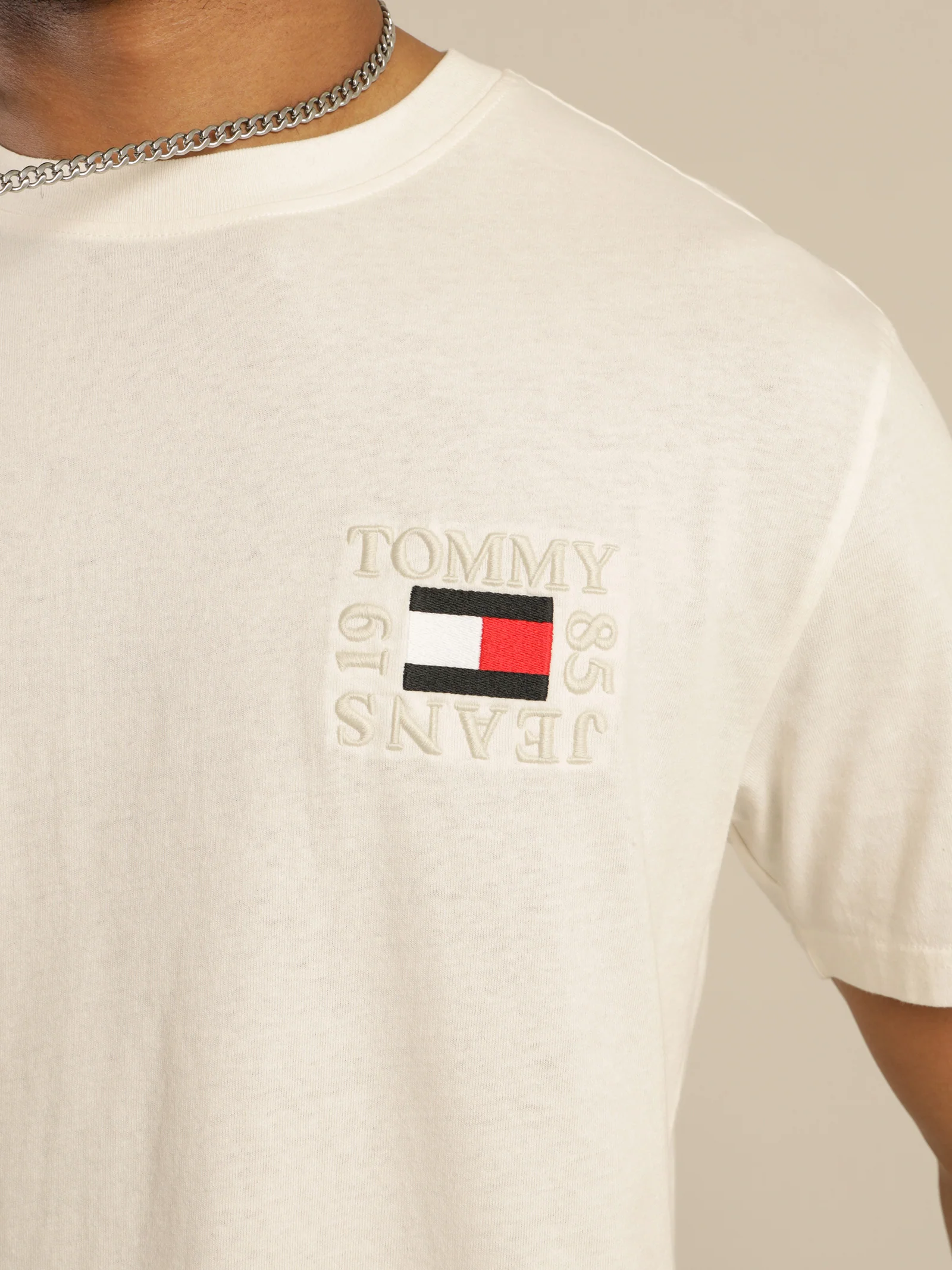 Timeless Box T-Shirt - Image 5