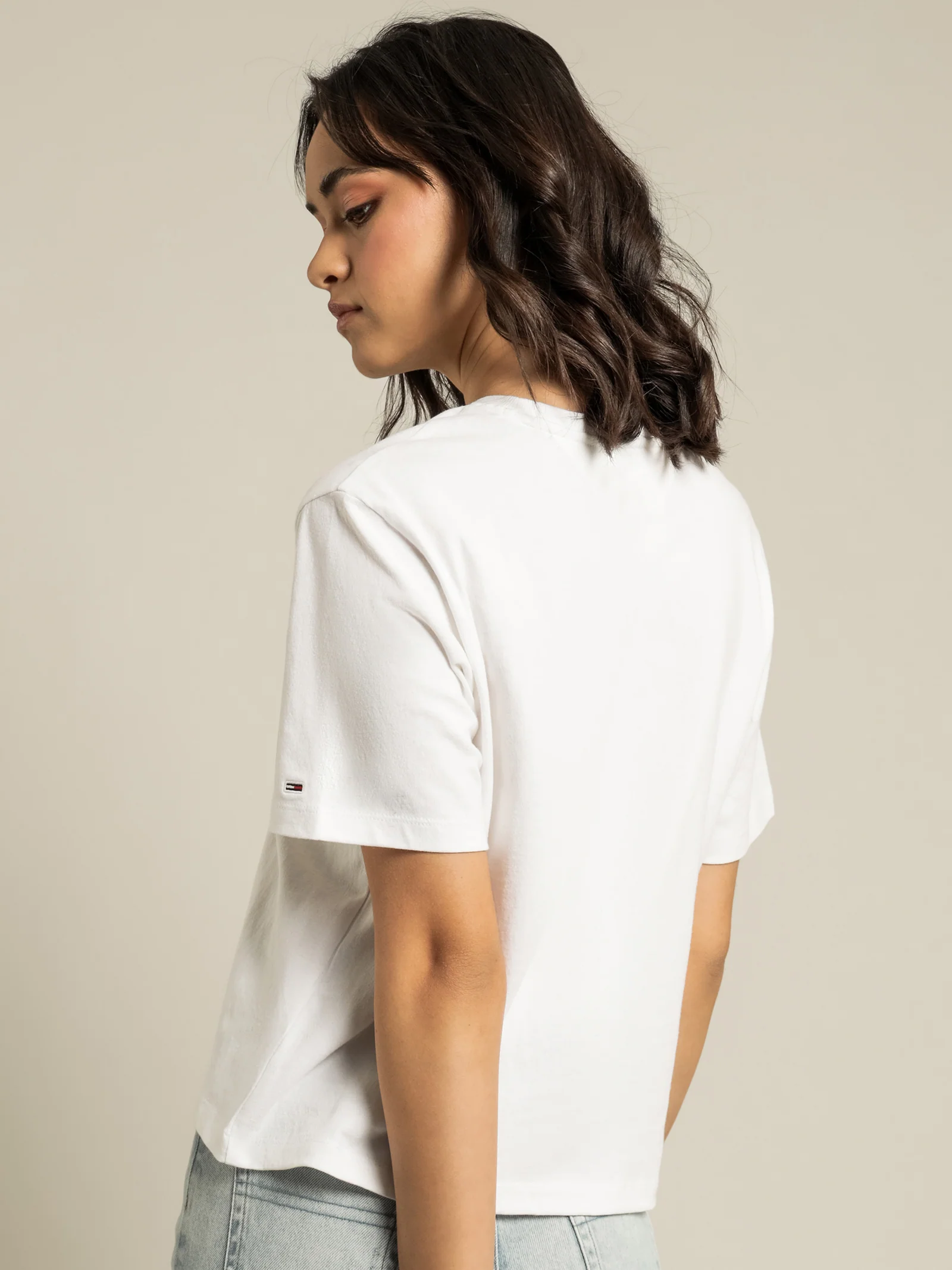 Timeless Cropped Fit Logo T-Shirt - Image 6