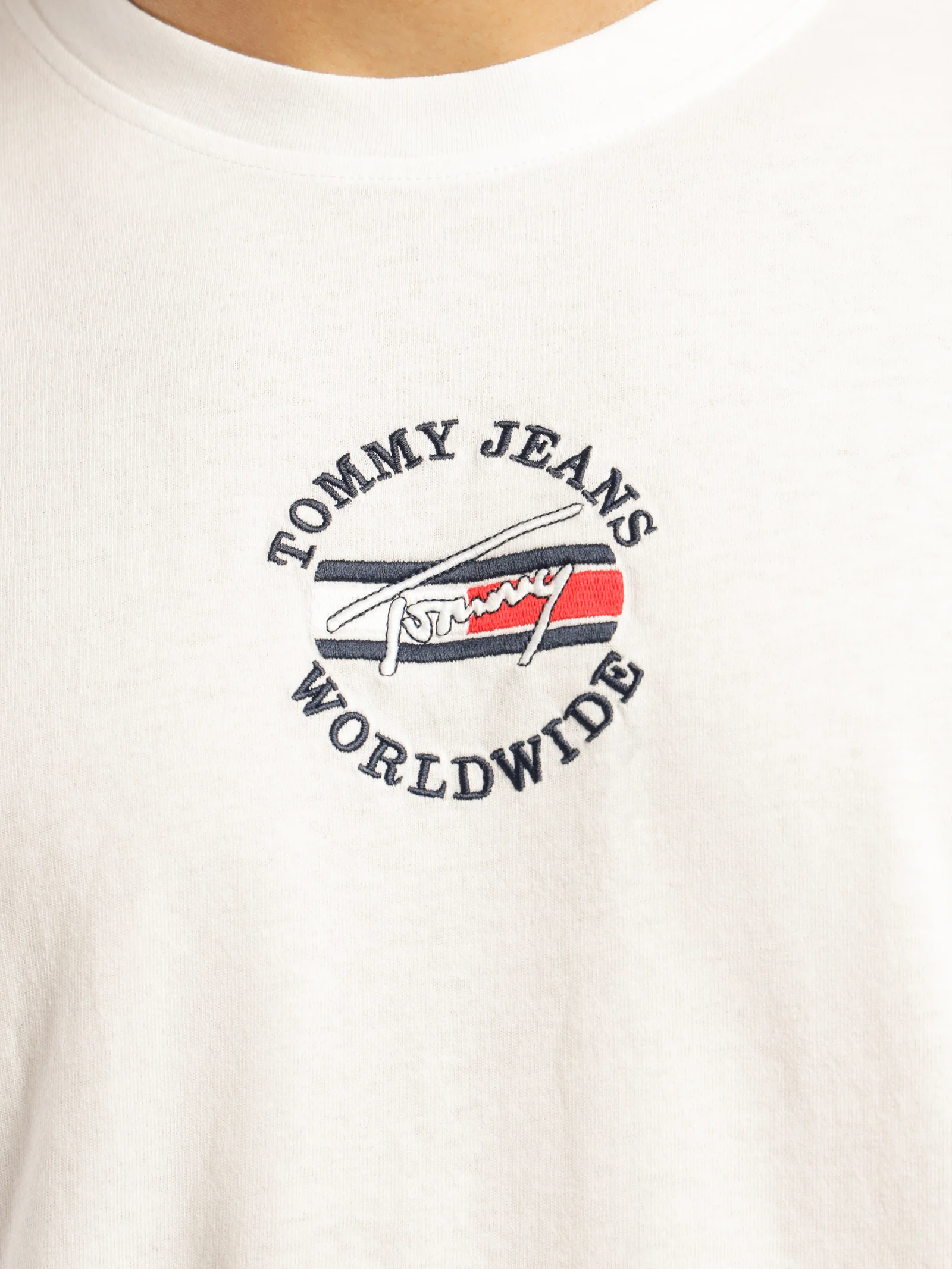 Timeless Tommy 1 T-Shirt - Image 4