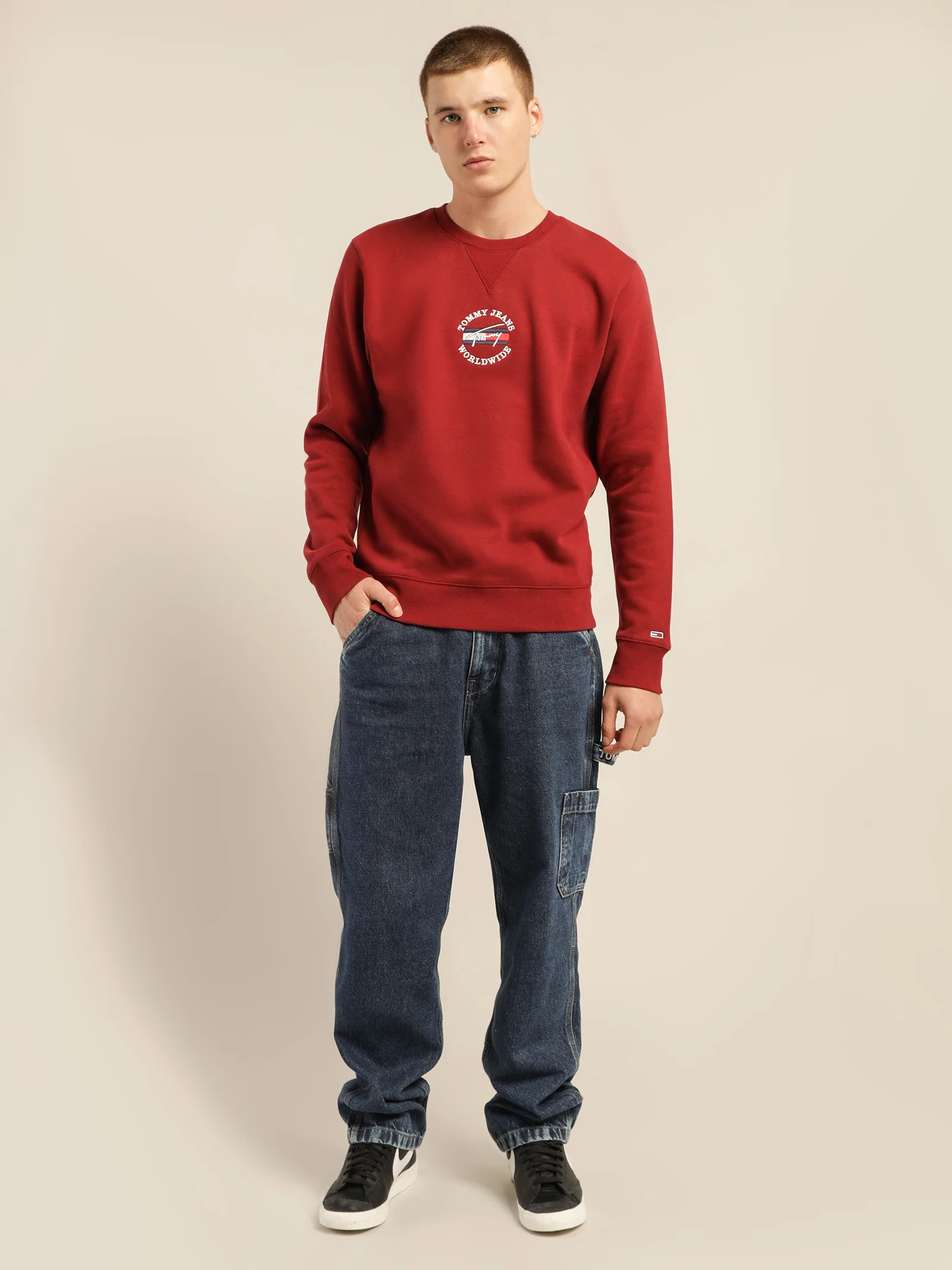 Timeless Tommy Crew Neck Sweatshirt - Image 4