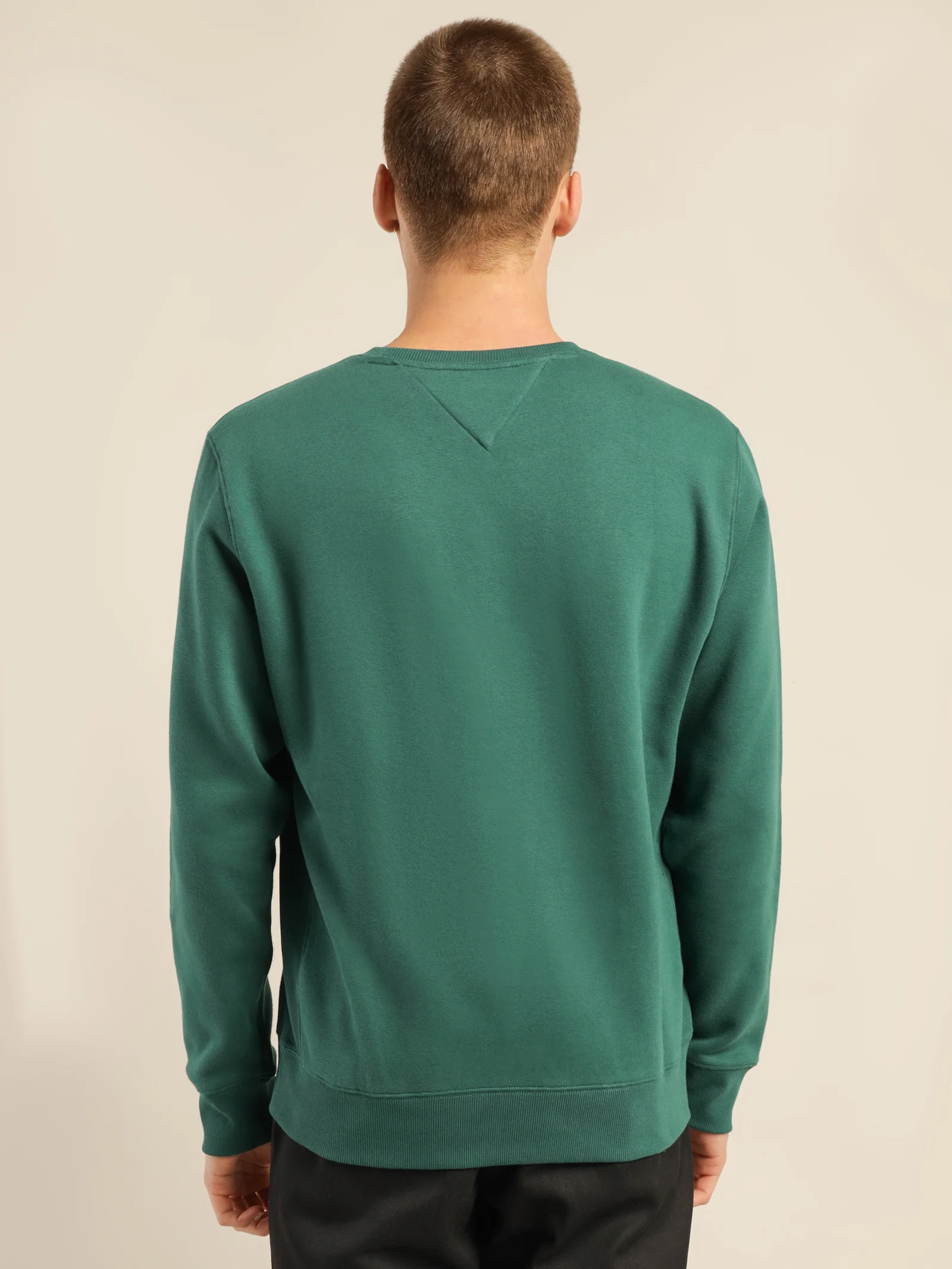Timeless Tommy Crew Neck Sweatshirt - Image 8