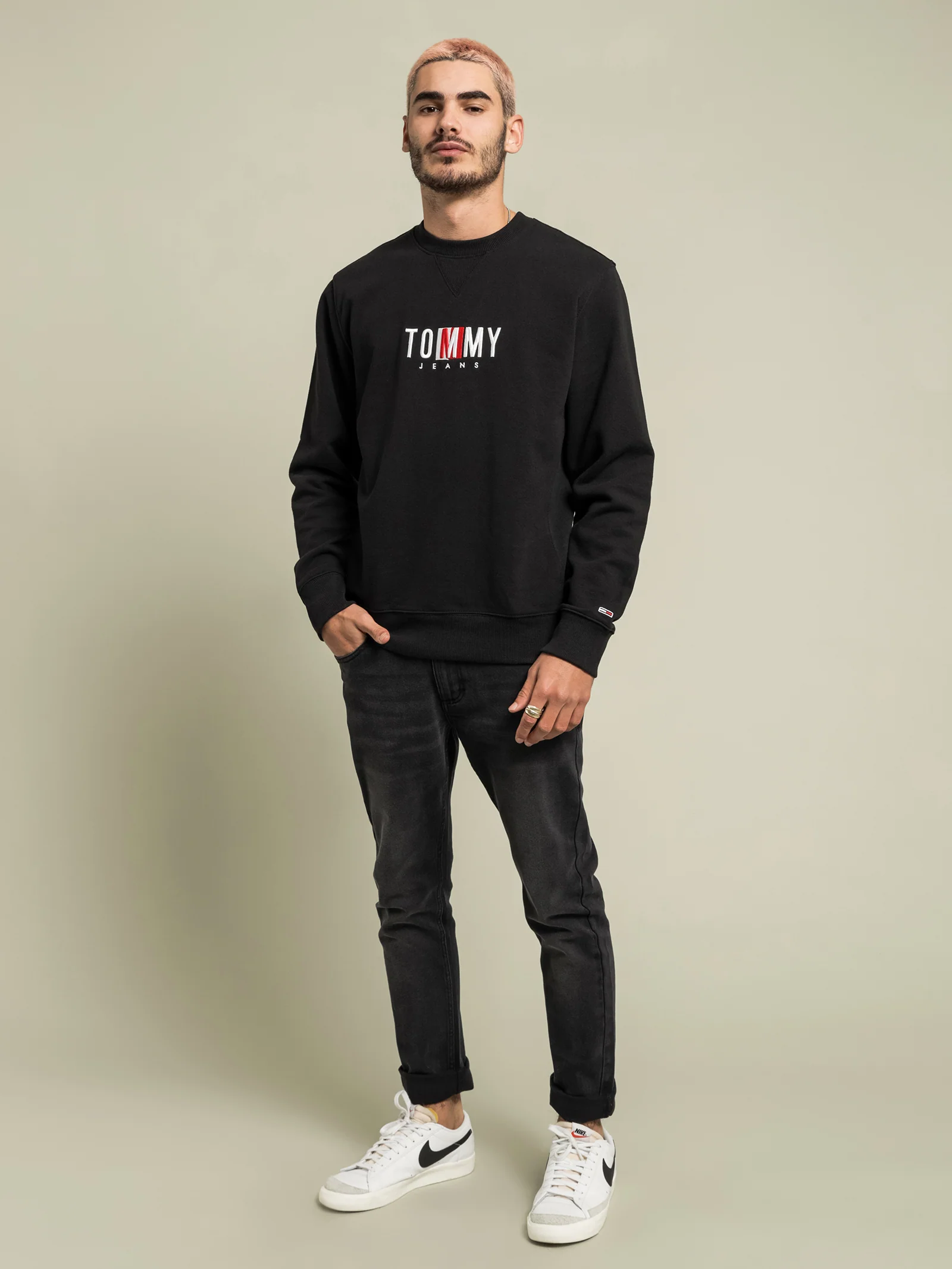 Timeless Tommy Crew Sweatshirt - Image 3
