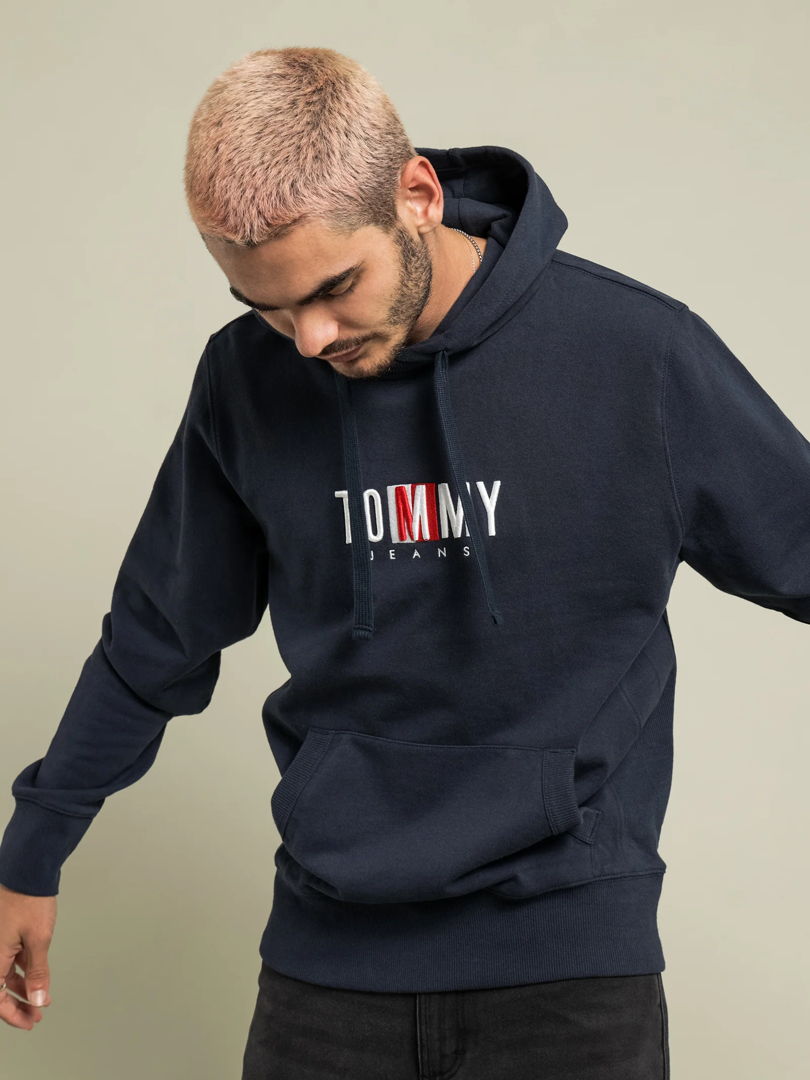 Timeless Tommy Hoodie - Image 2