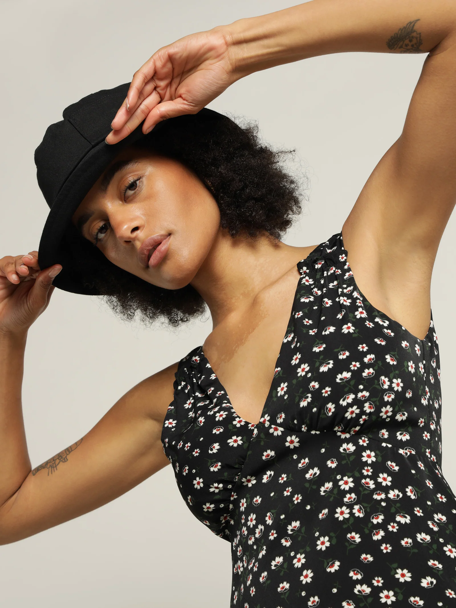 Tina Midi Dress - Image 4