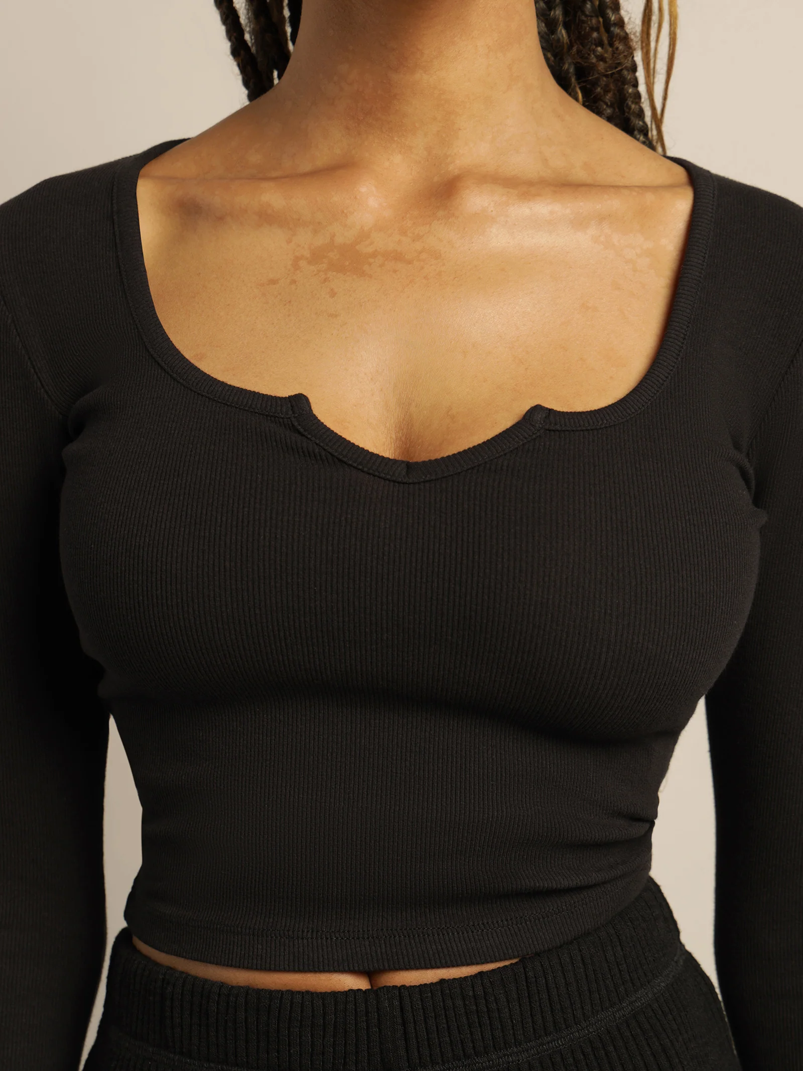 Tina Notch Front Long Sleeve Top - Image 5