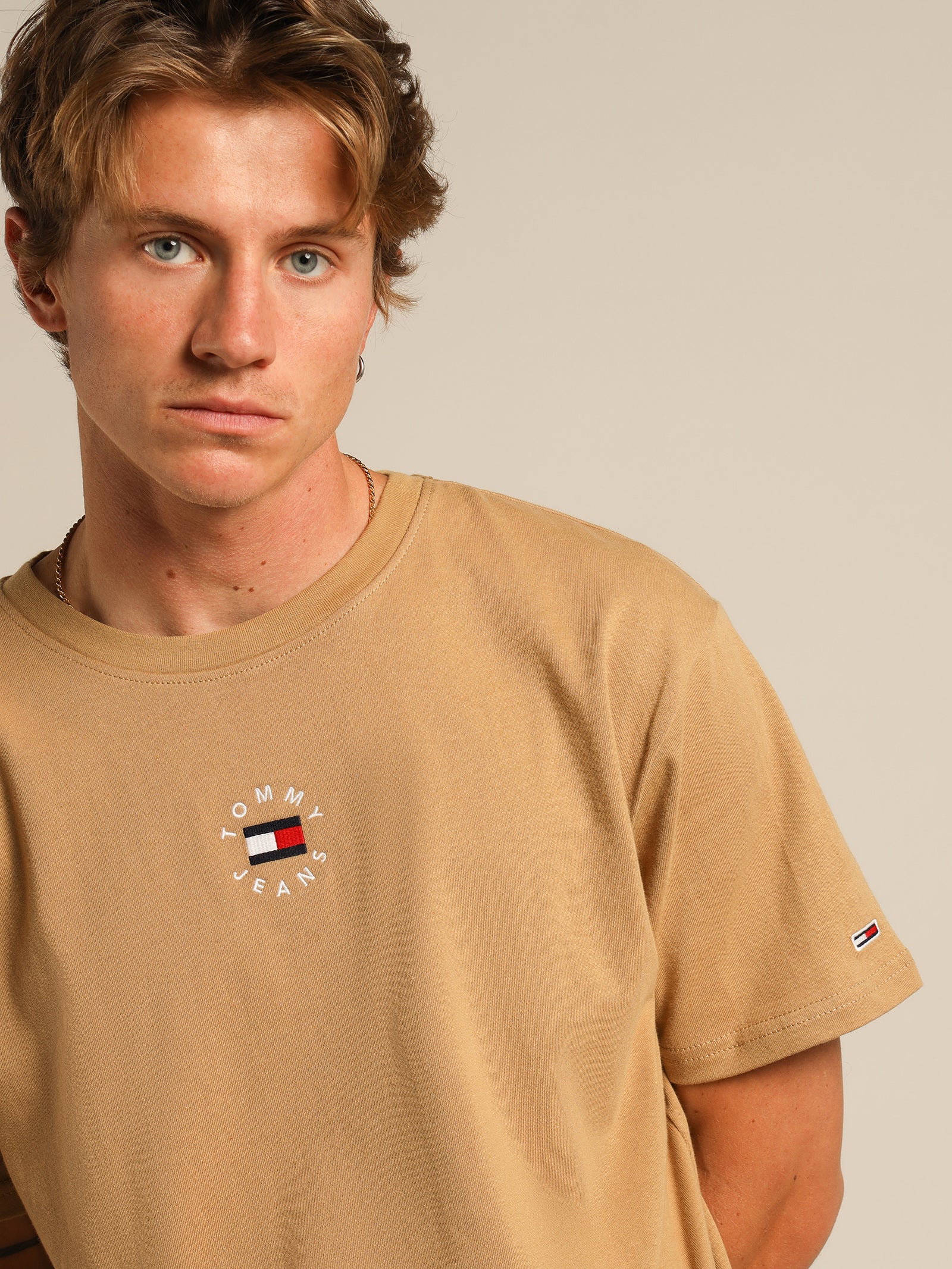 Tiny Tommy Circular Logo T-Shirt - Image 3