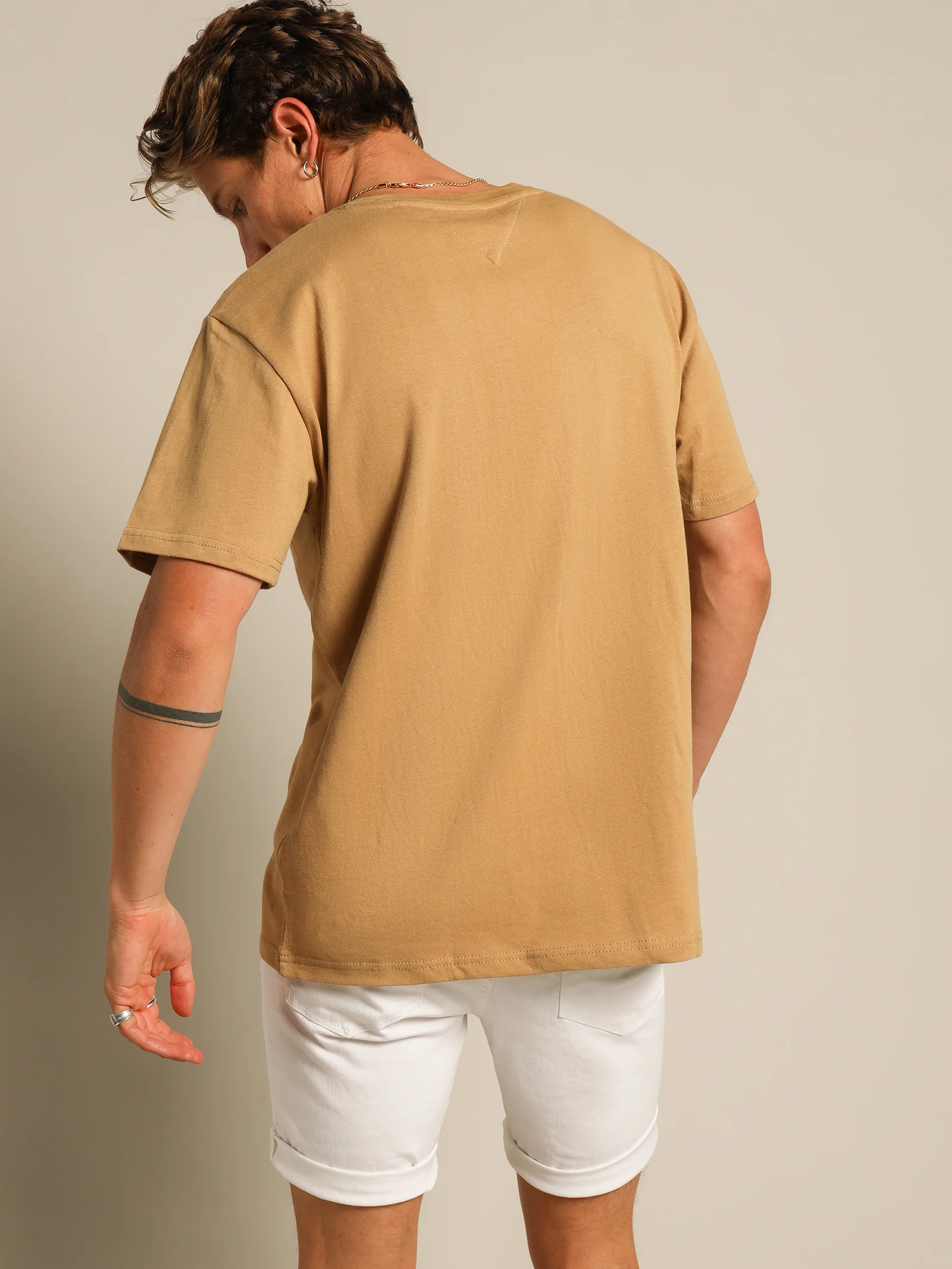 Tiny Tommy Circular Logo T-Shirt - Image 6