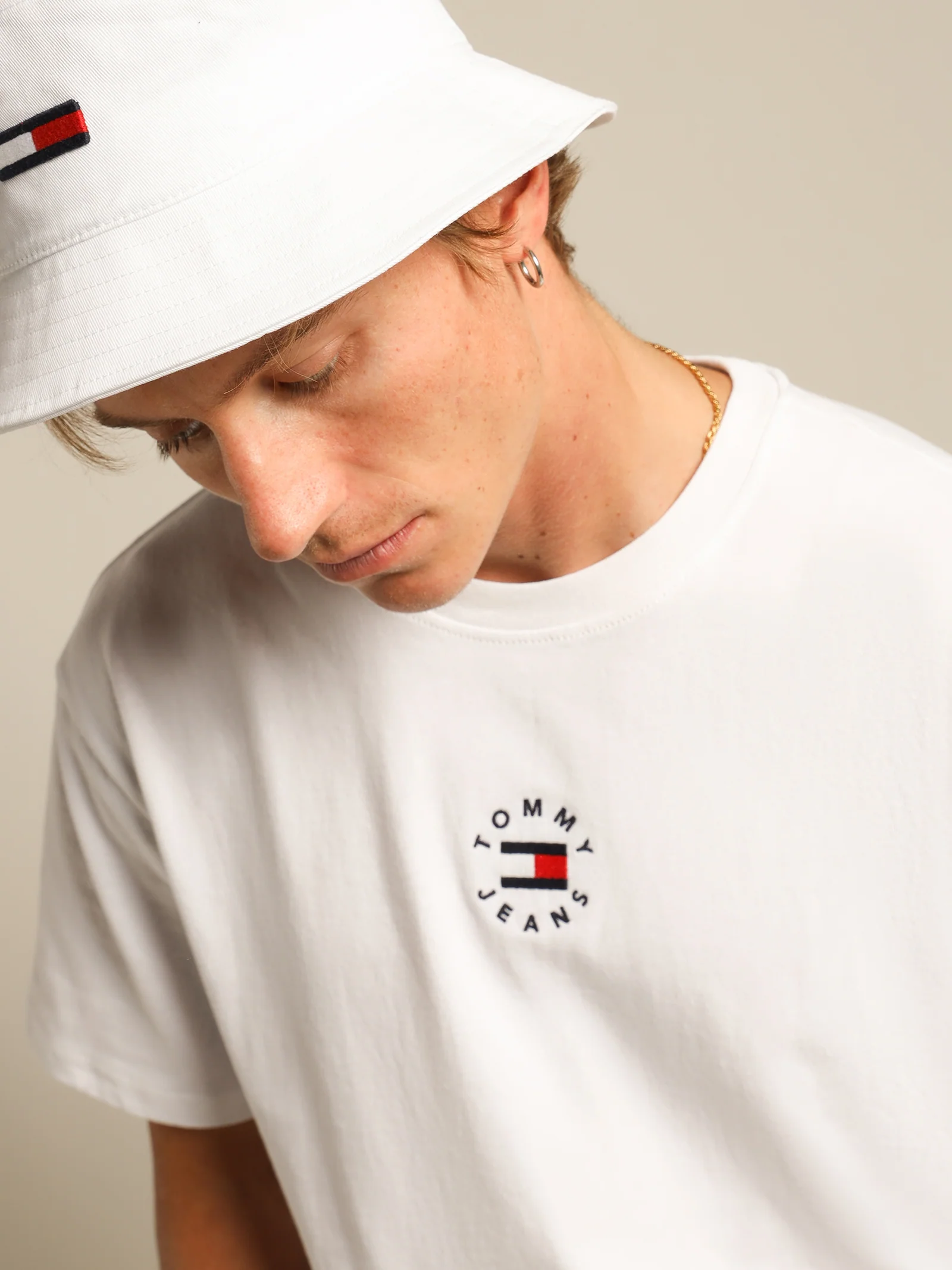 Tiny Tommy Circular Logo T-Shirt - Image 3