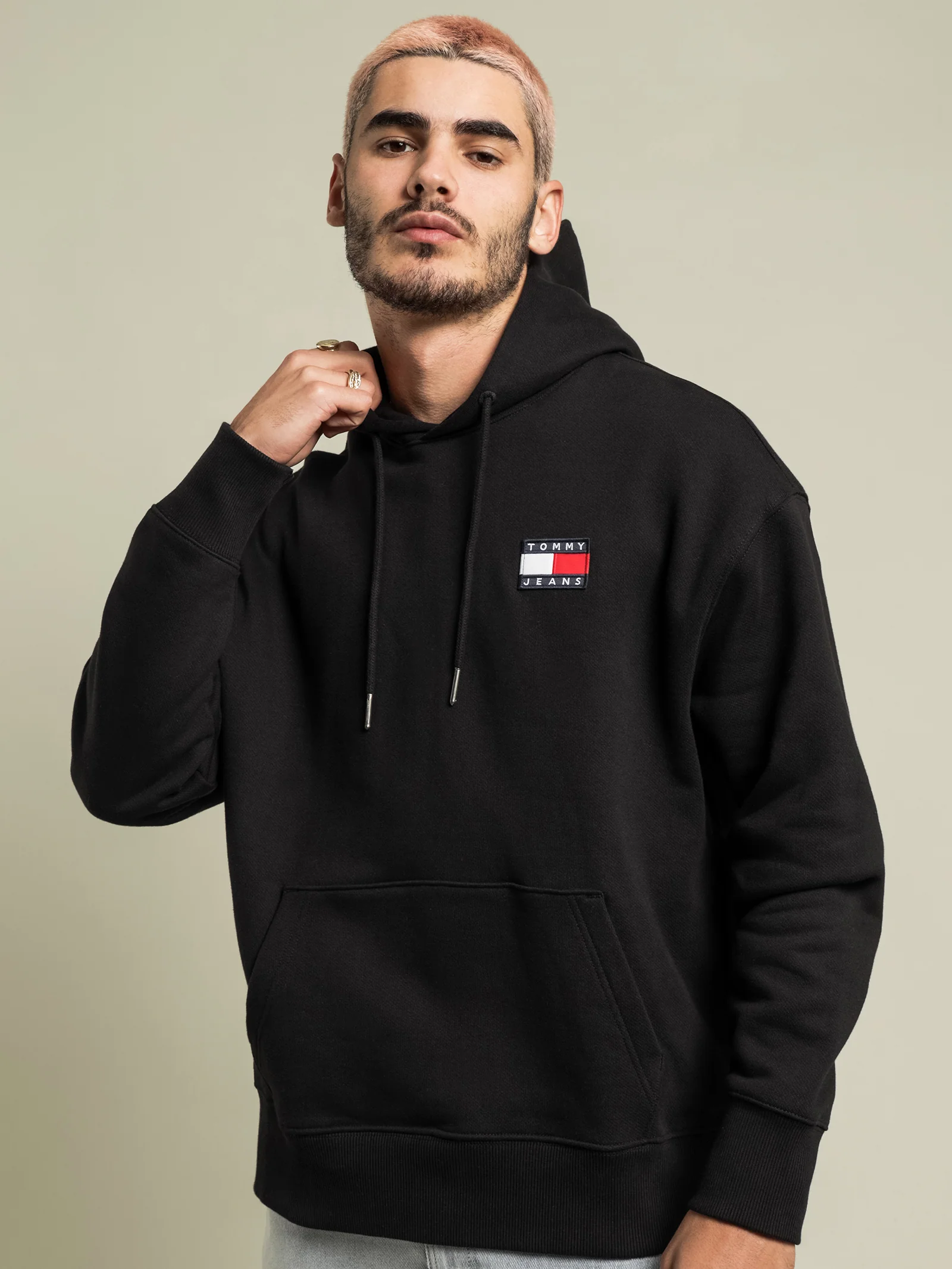 Tommy Badge Hoodie - Image 2