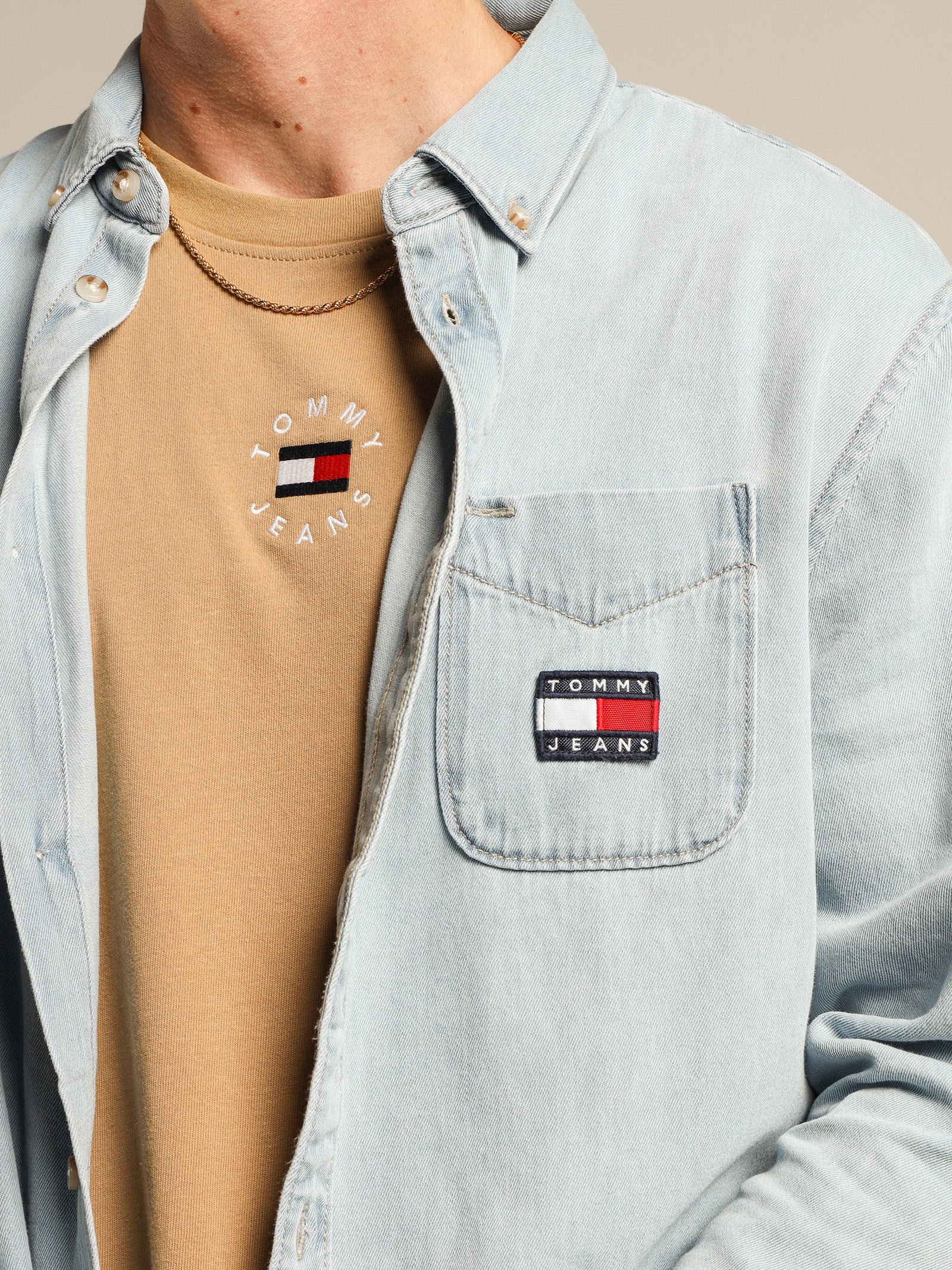 Tommy Badge Overshirt - Image 3
