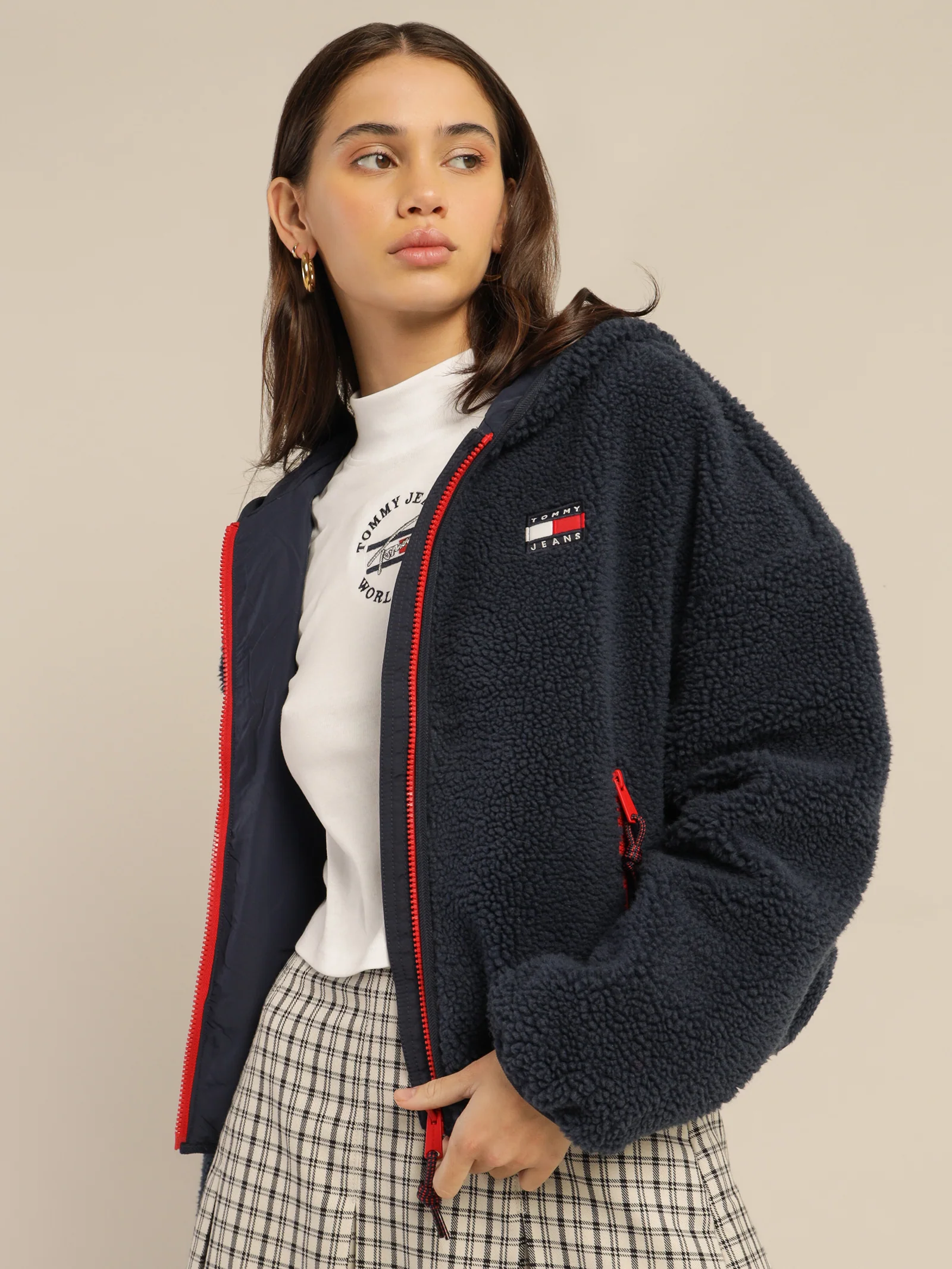 Tommy Badge Sherpa Hooded Jacket - Image 3