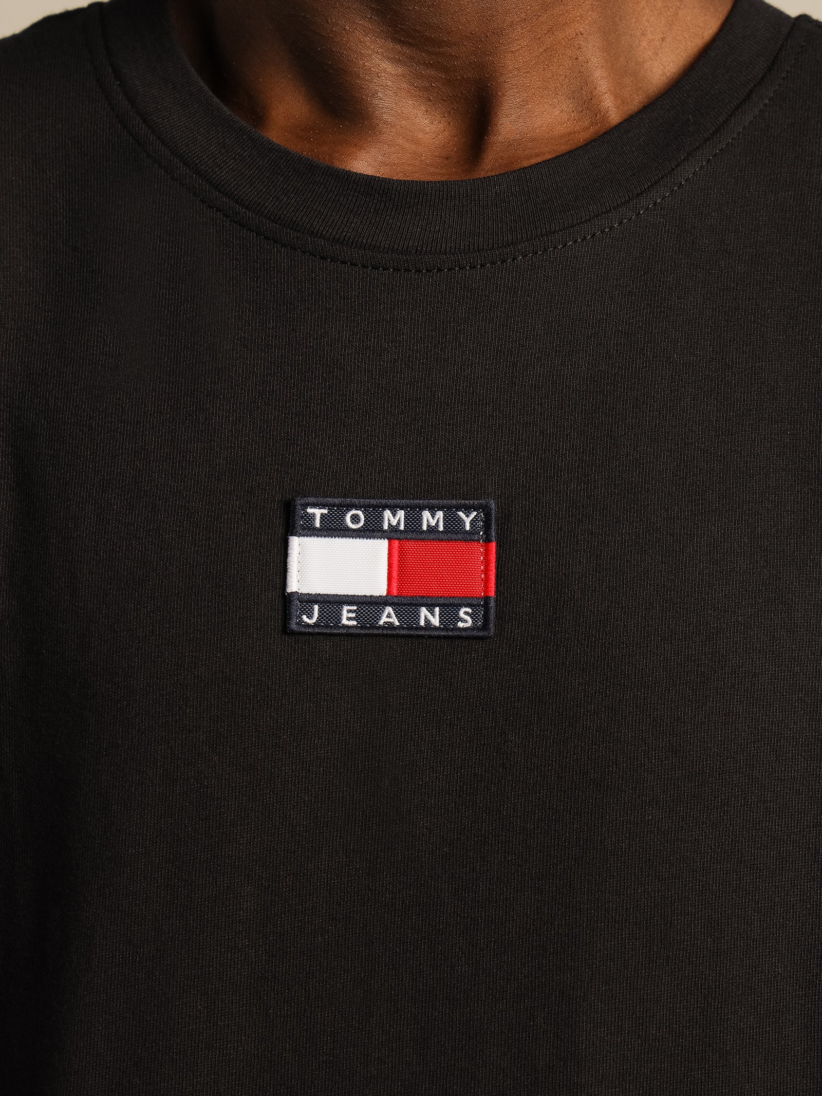 Tommy Badge T-Shirt - Image 4