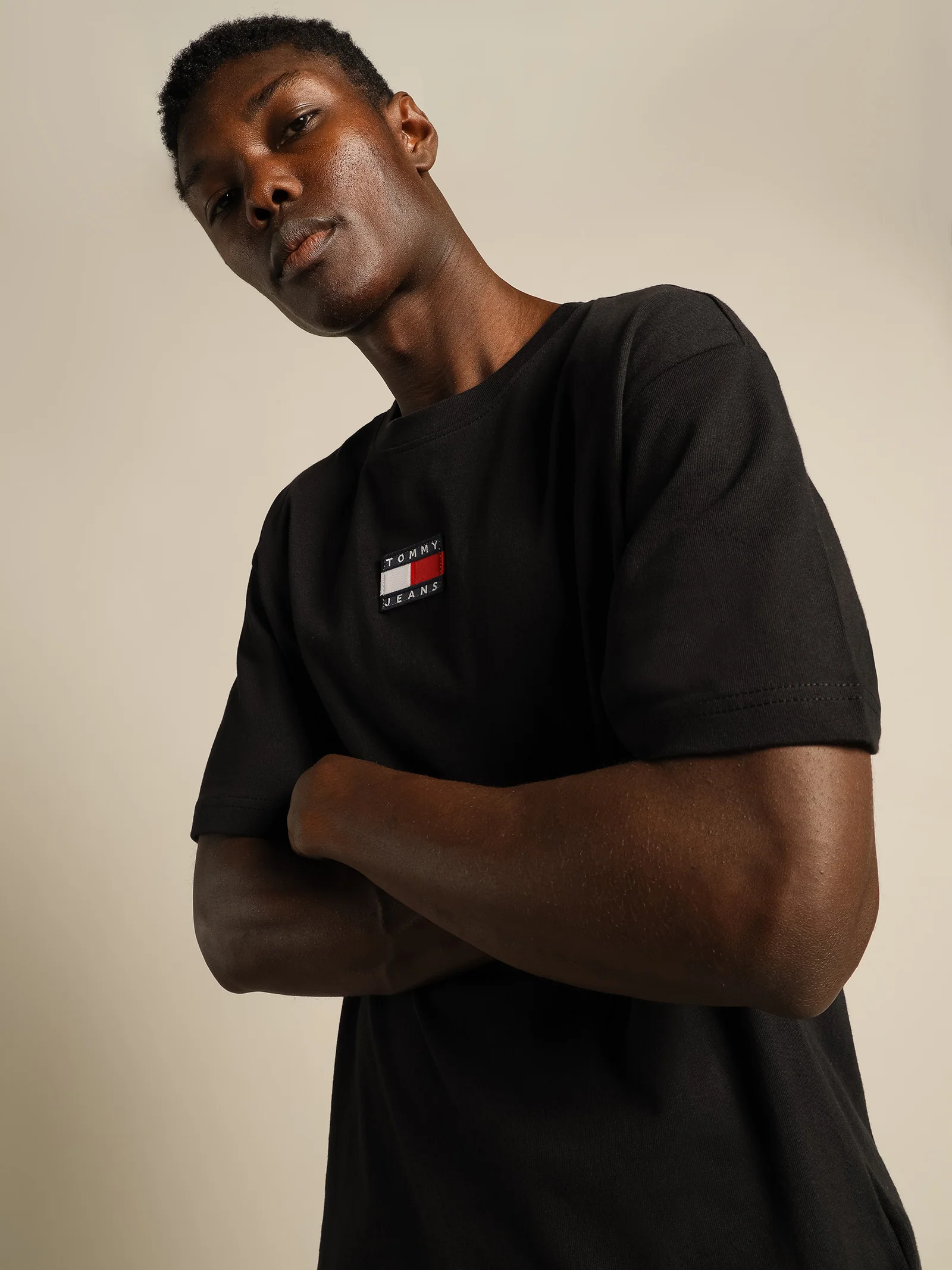 Tommy Badge T-Shirt - Image 5