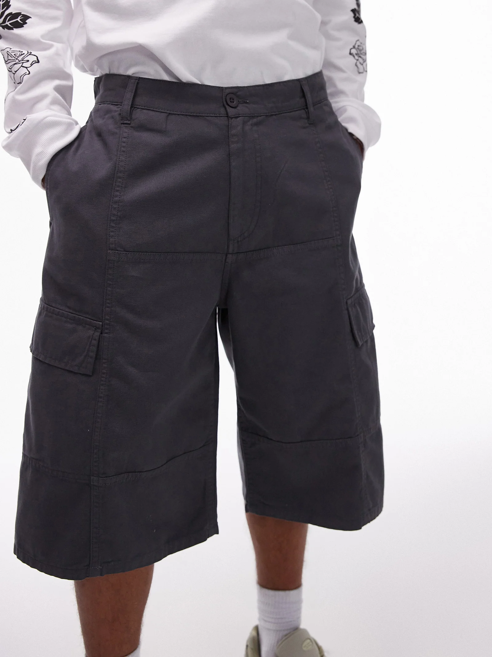 Carpenter Jort - Image 4