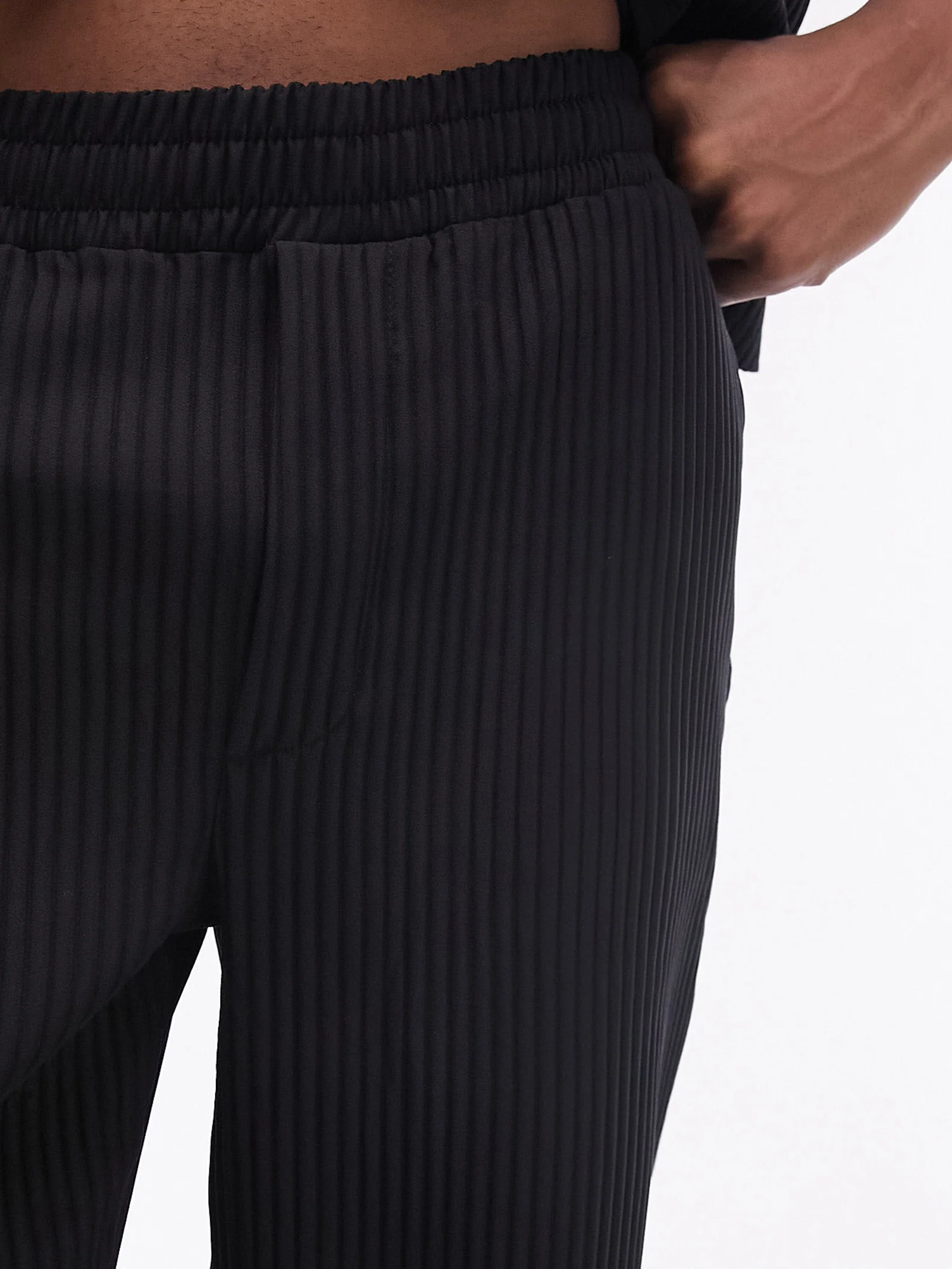 Co-Ord Wide Leg Plissé Trousers - Image 3