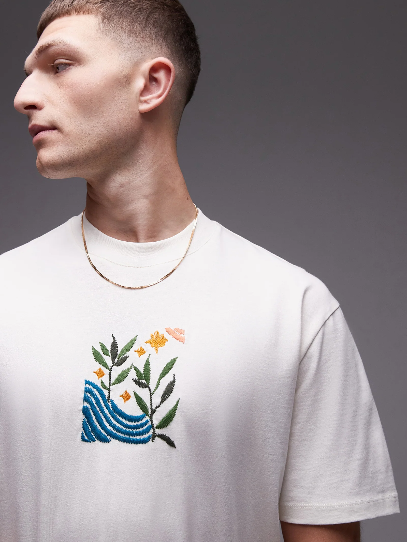 Landscape Embroidery Oversized T-Shirt - Image 4