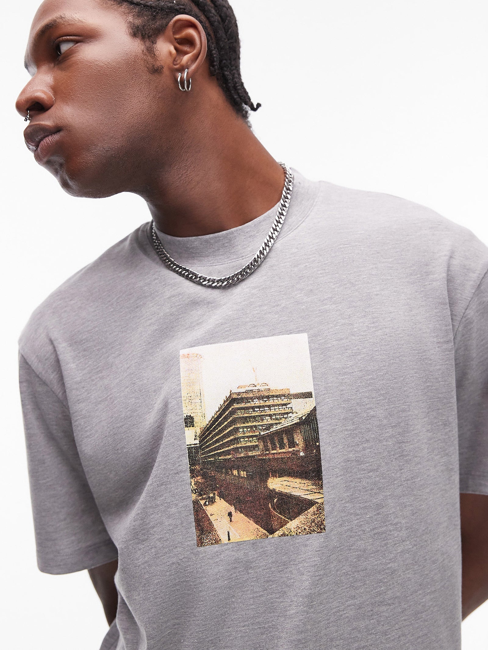 London Oversized T-Shirt - Image 4