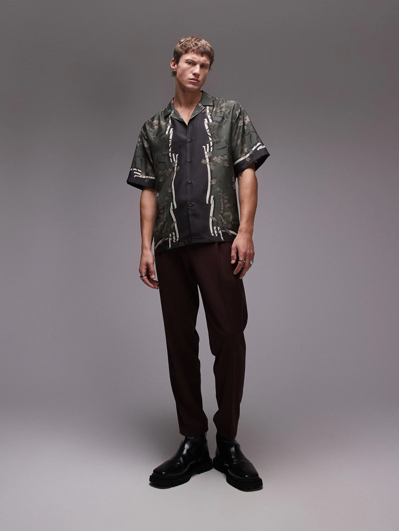 Short Sleeve Printed Shirt - Image 3
