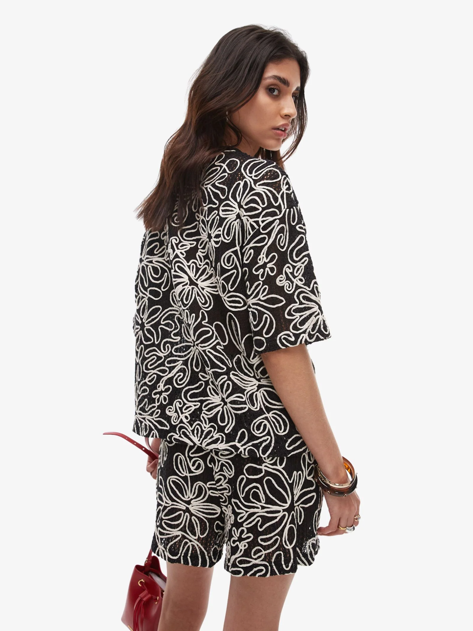 Boxy Floral Applique Shorts - Image 2