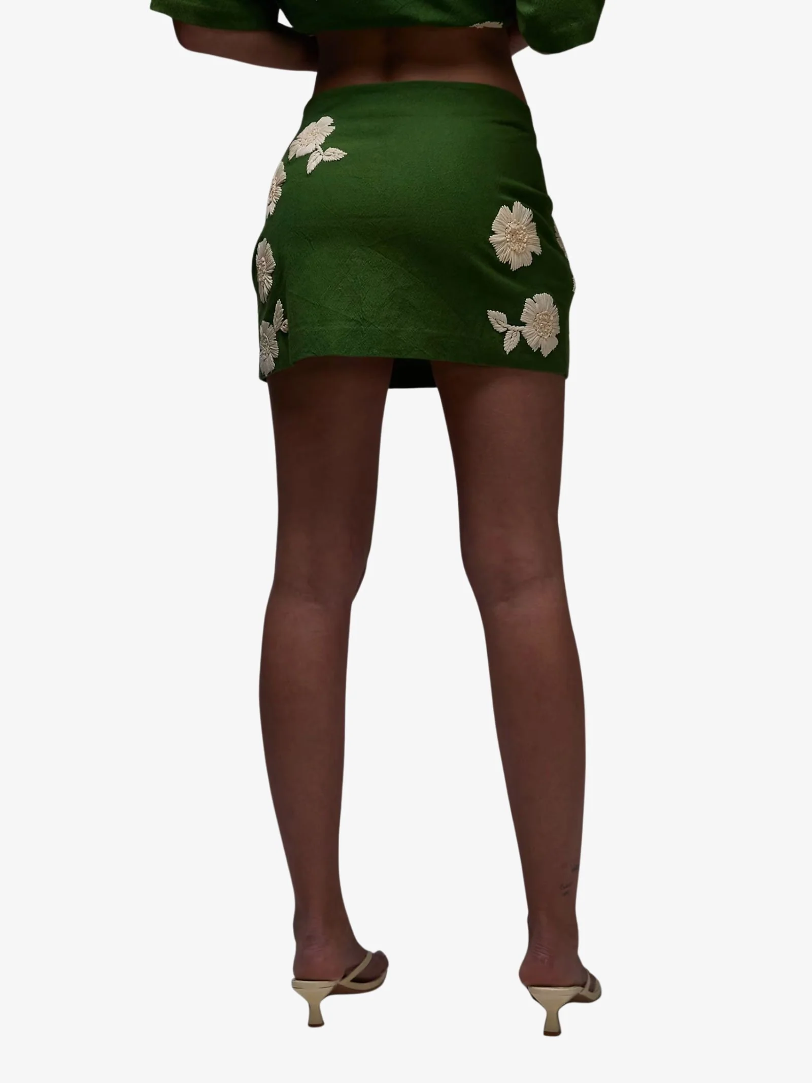 Co-Ord Mini Skirt With Raffia Flowers - Image 4