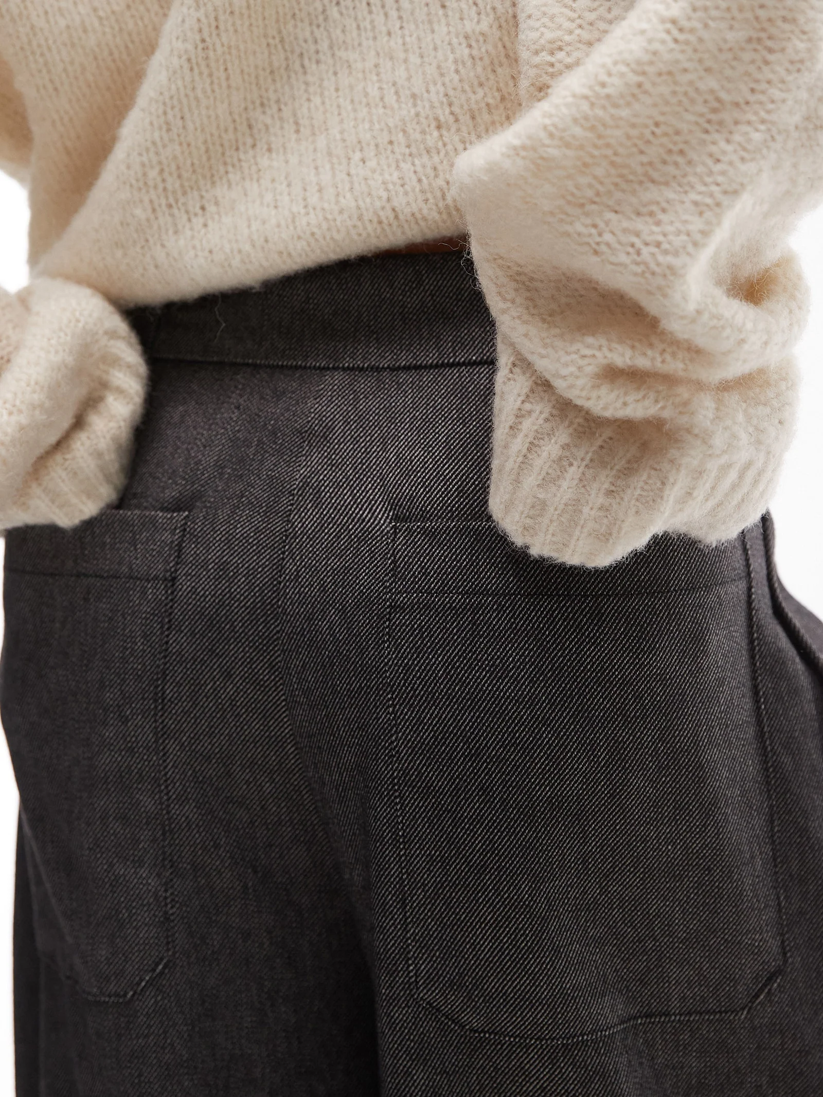 Co-Ord Pleat Wide Leg Trouser - Image 4