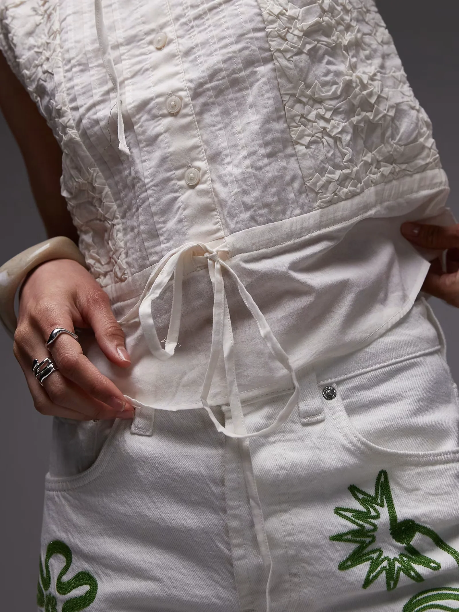 Cross Hatch Sleeveless Top - Image 4