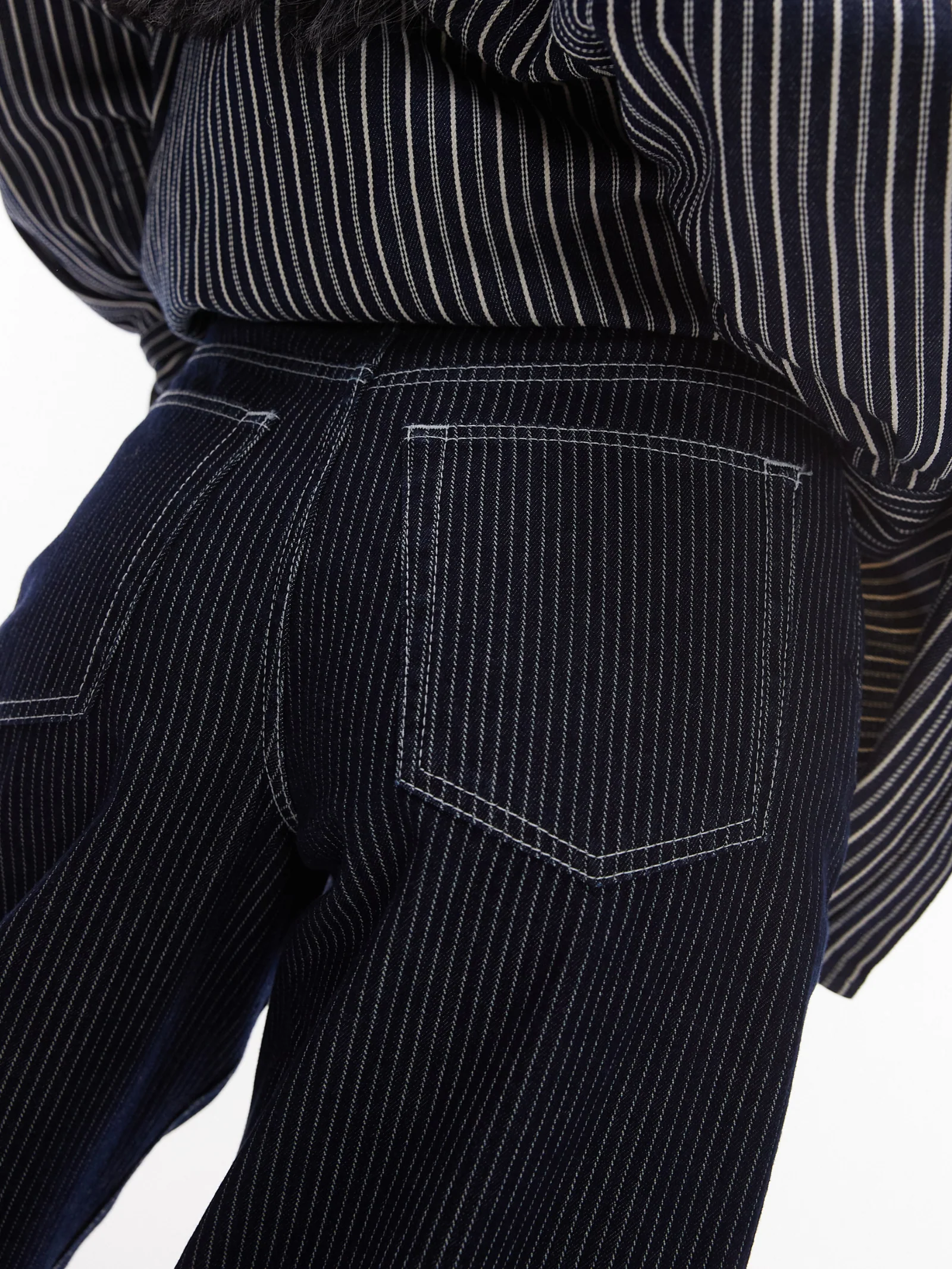 Mid Rise Barrel Jeans - Image 4