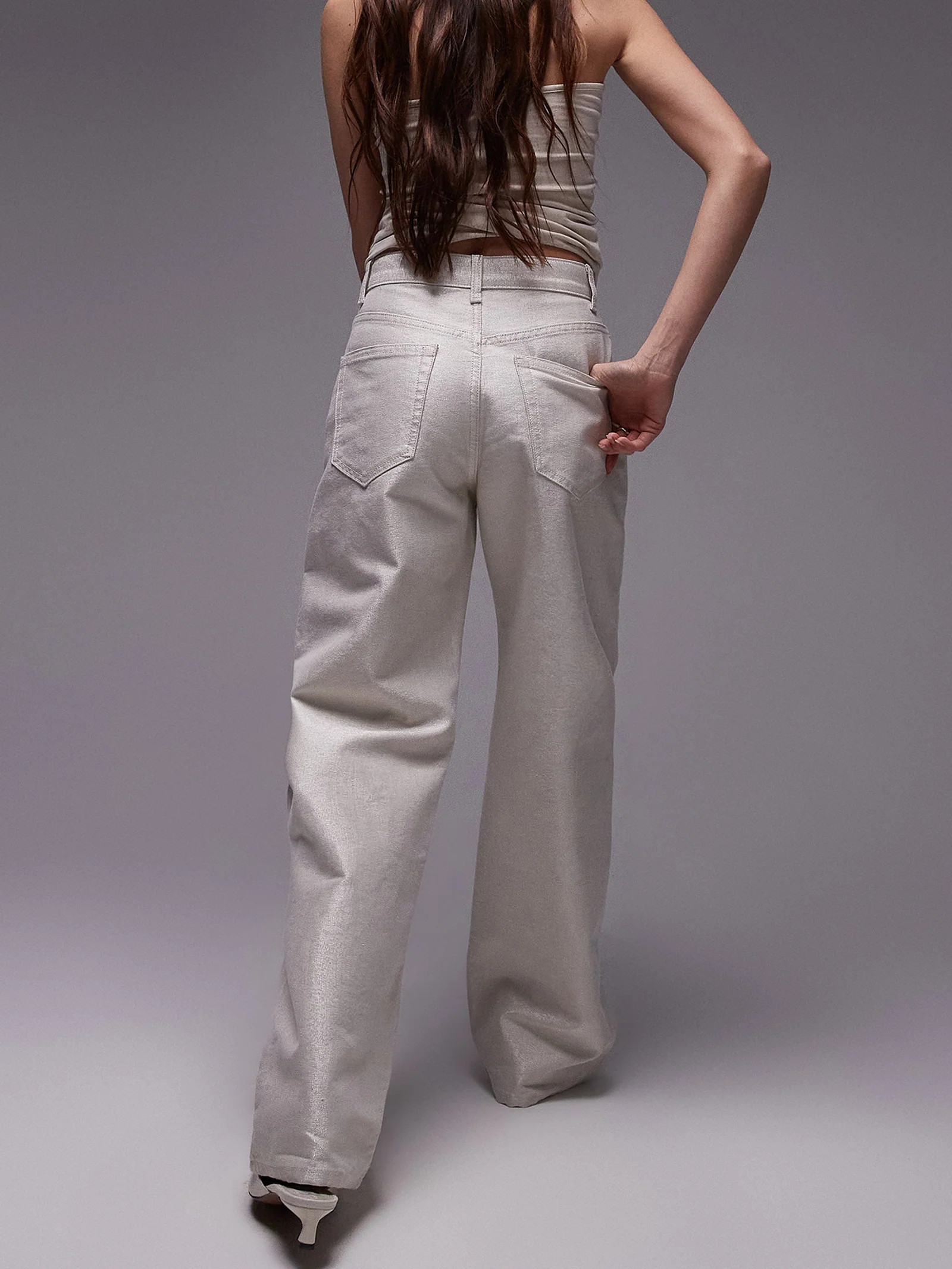 Mid Rise Metallic Thread Column Jeans - Image 5