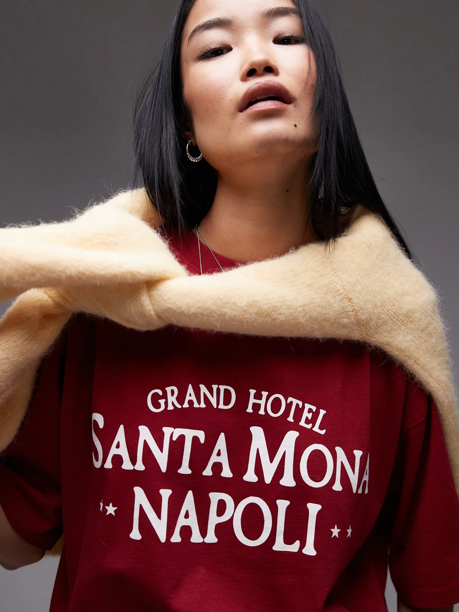 Santa Mona Napoli Oversized Tee - Image 3