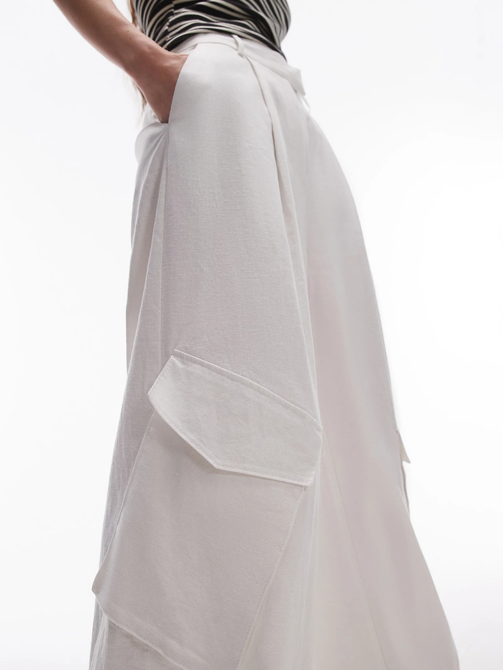 Wide Leg Linen Trouser Pockets - Image 4