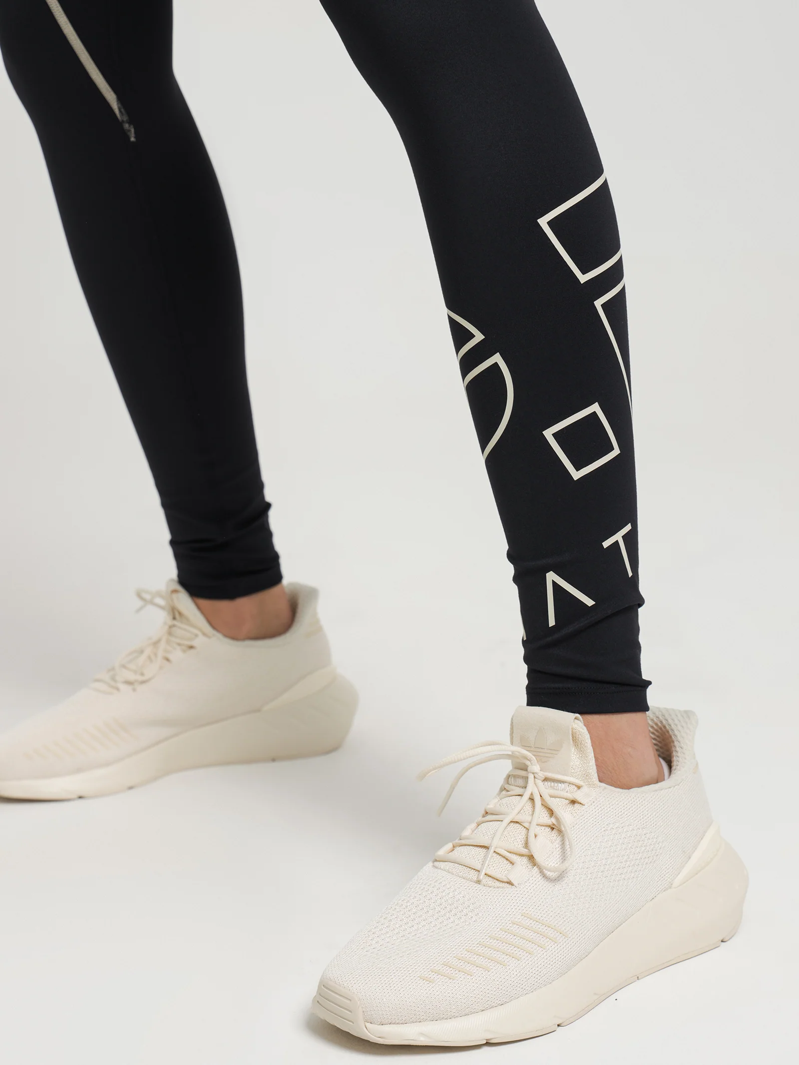 Transmission Leggings - Image 3