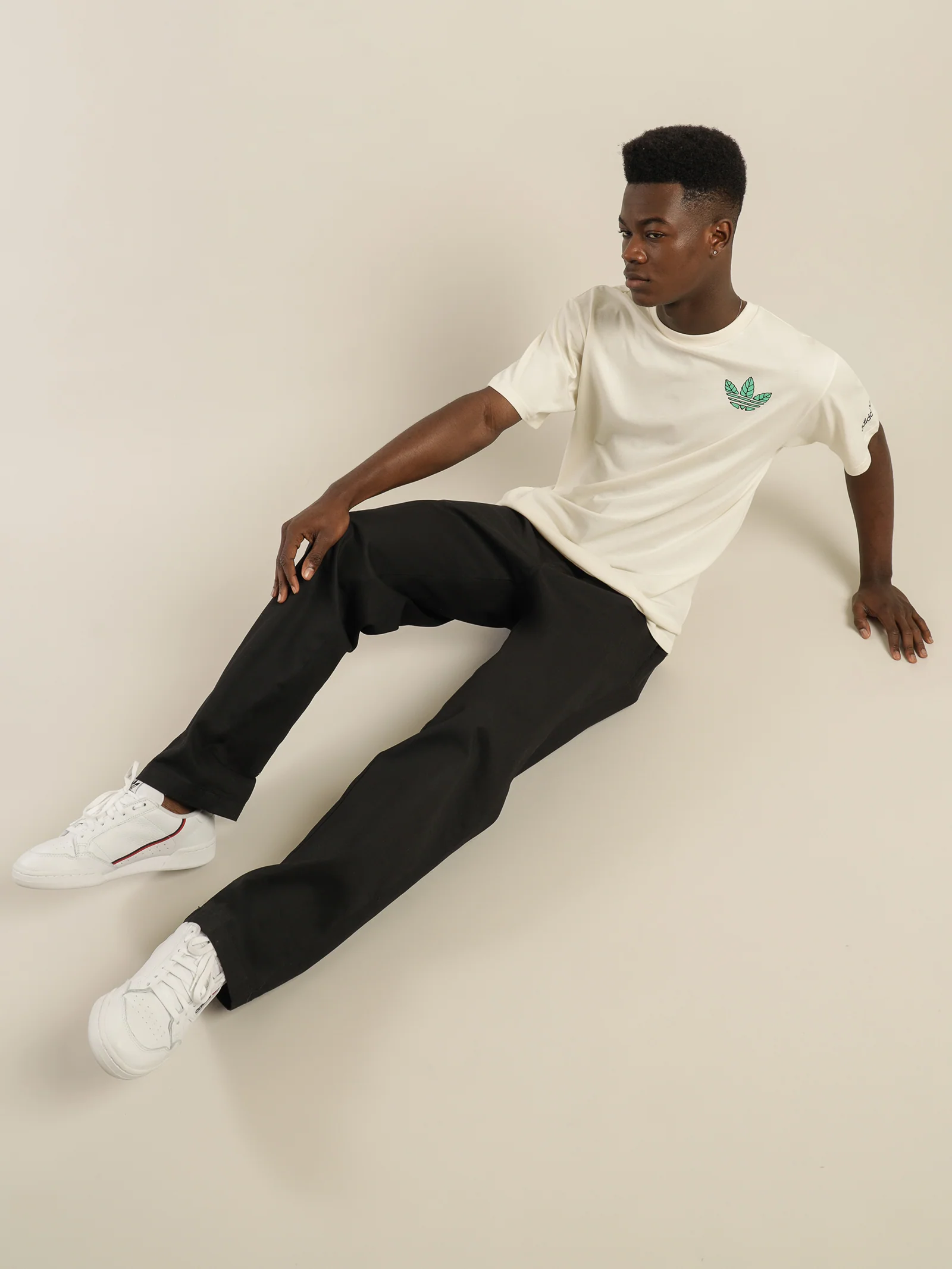 Trefoil Leaves NonDye T-Shirt - Image 7