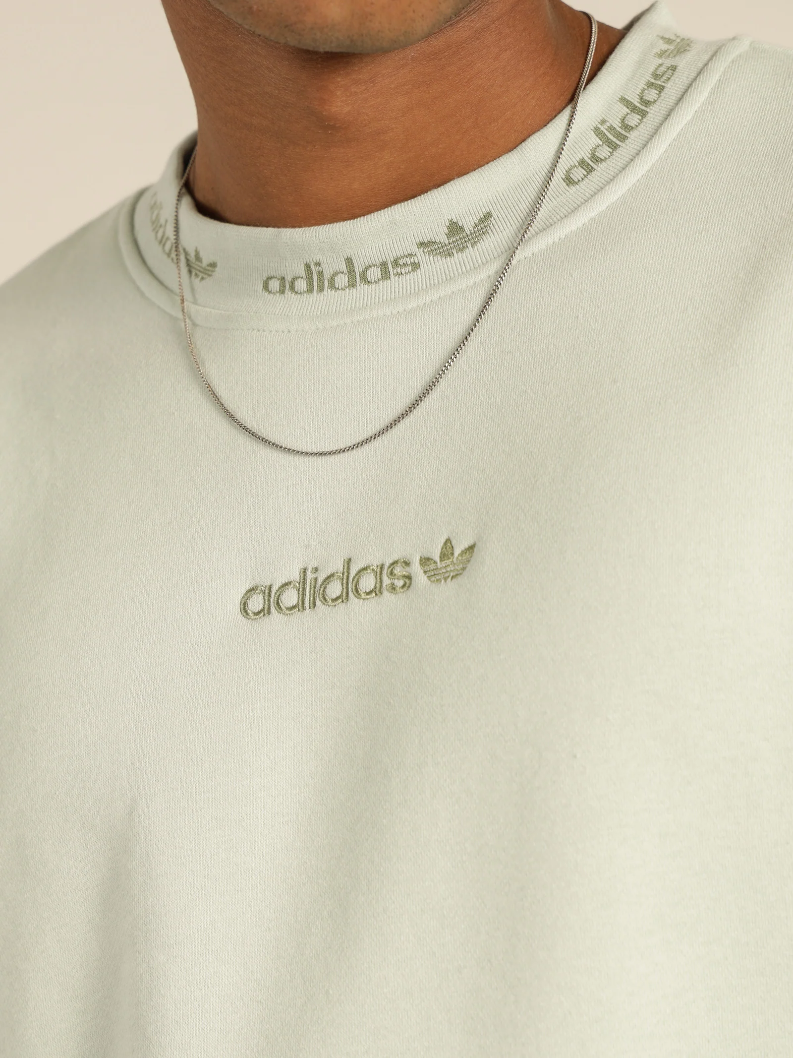 Trefoil Linear Crew - Image 3