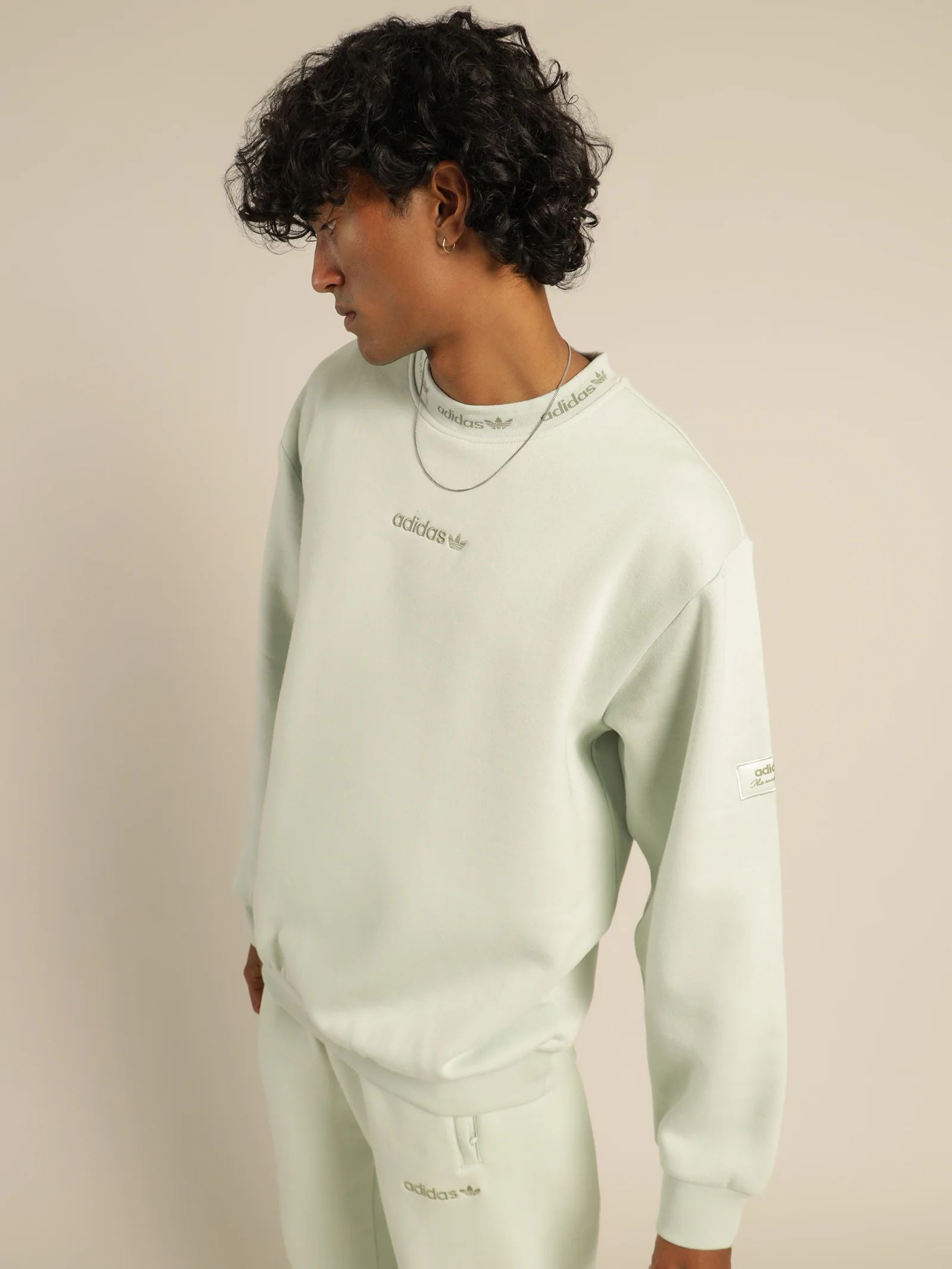 Trefoil Linear Crew - Image 6