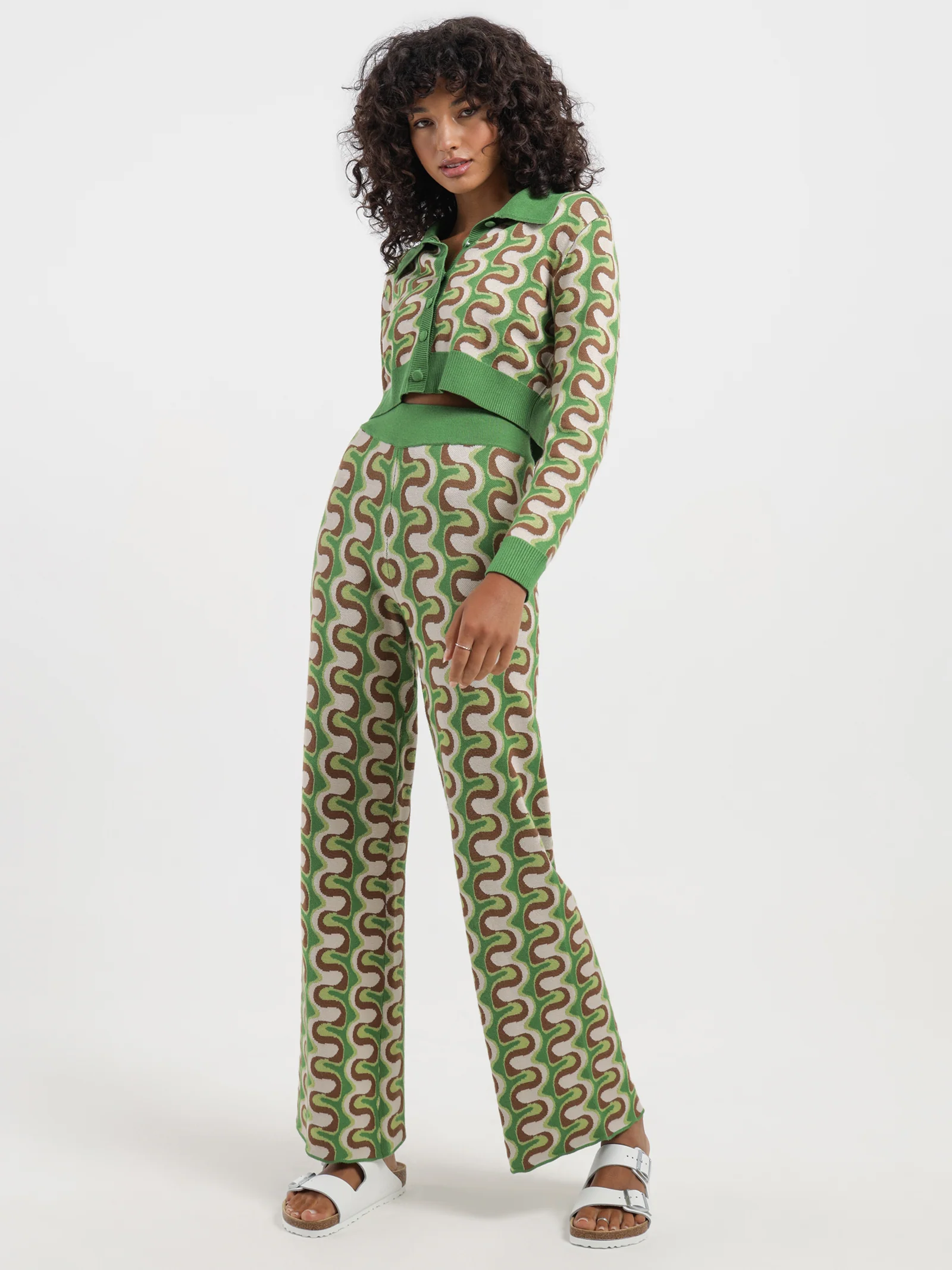 Twist Turn Knit - Image 3