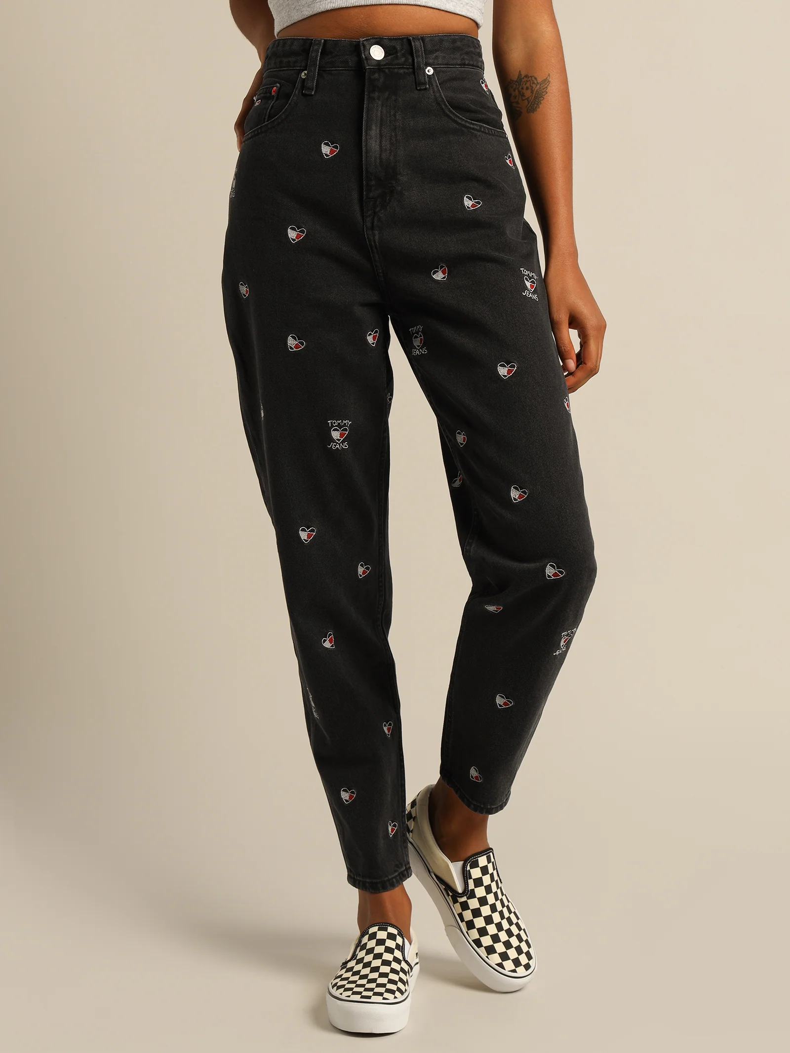 Ultra High-Rise Tapered Embroidered Heart Mom Jeans - Image 4