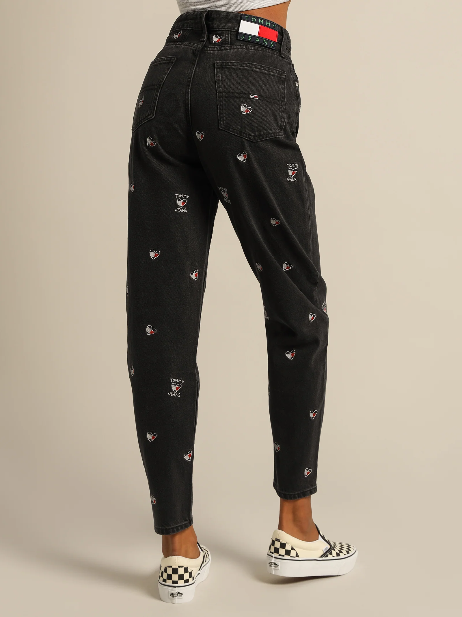 Ultra High-Rise Tapered Embroidered Heart Mom Jeans - Image 7