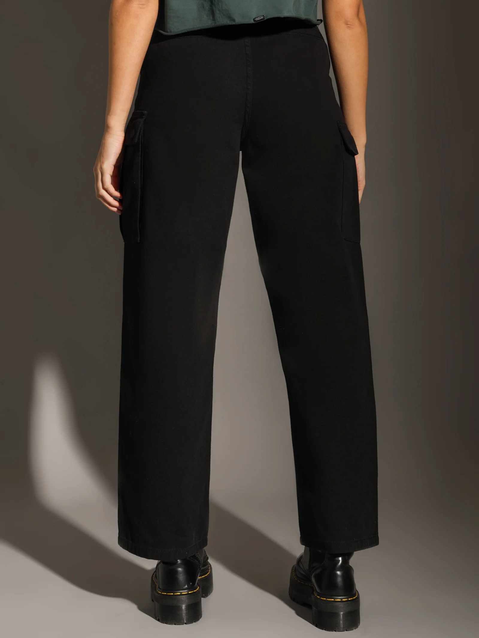 Union Baggy Cargo Pants - Image 8