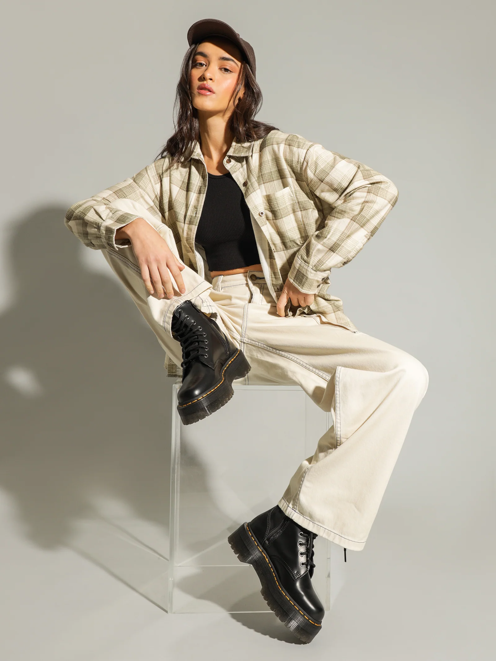 Union Baggy Pants - Image 2