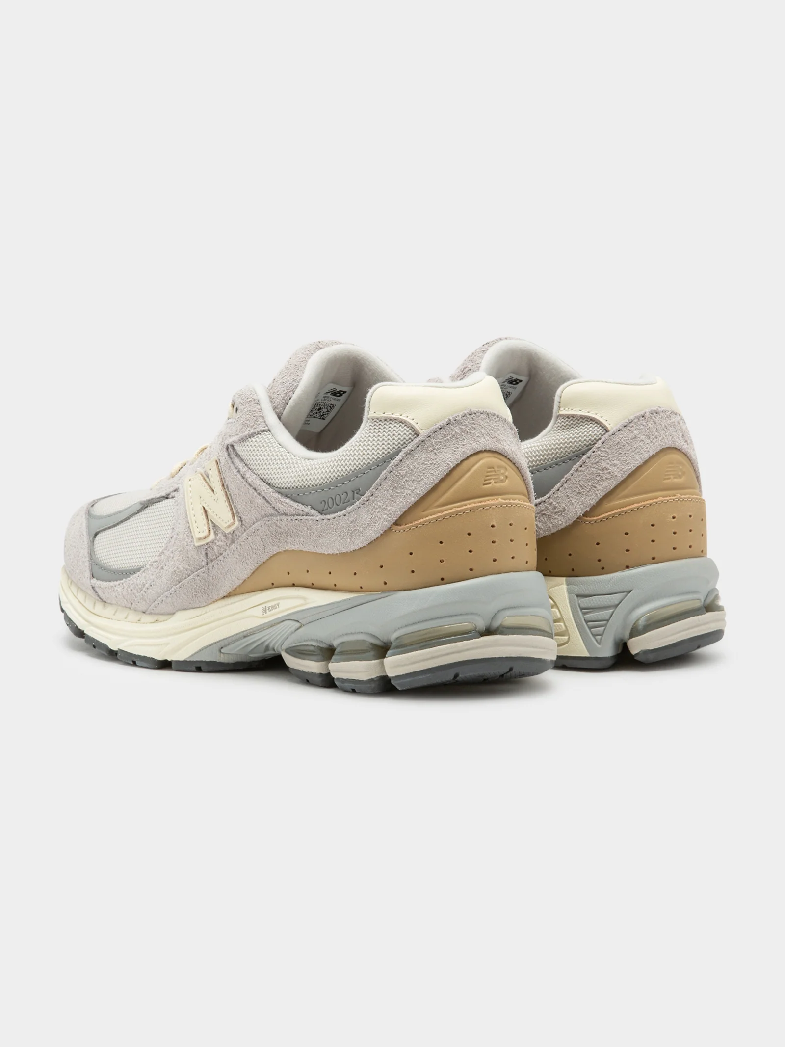 Unisex 2002 Sneakers - Image 7