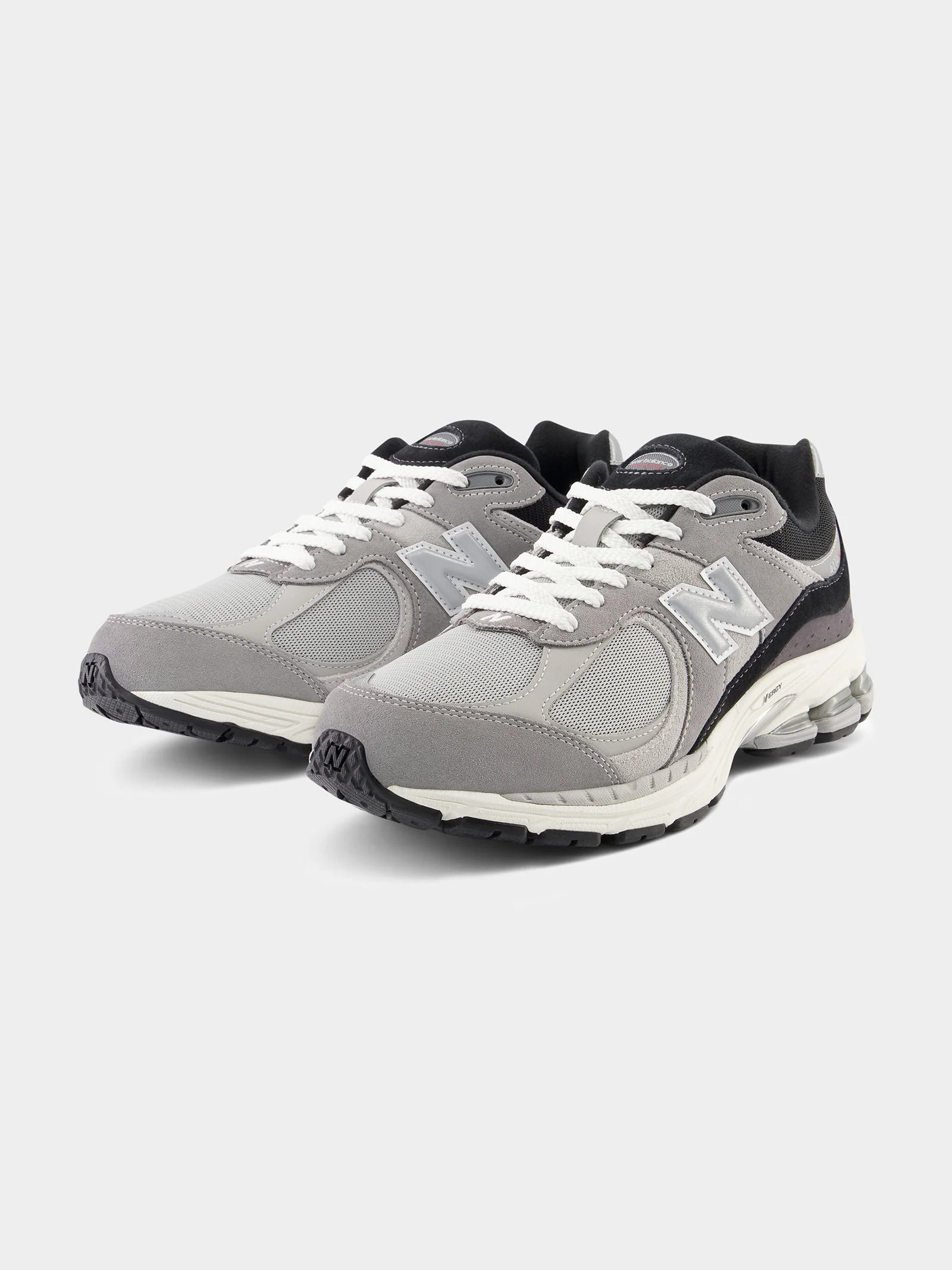 Unisex 2002 Sneakers - Image 3