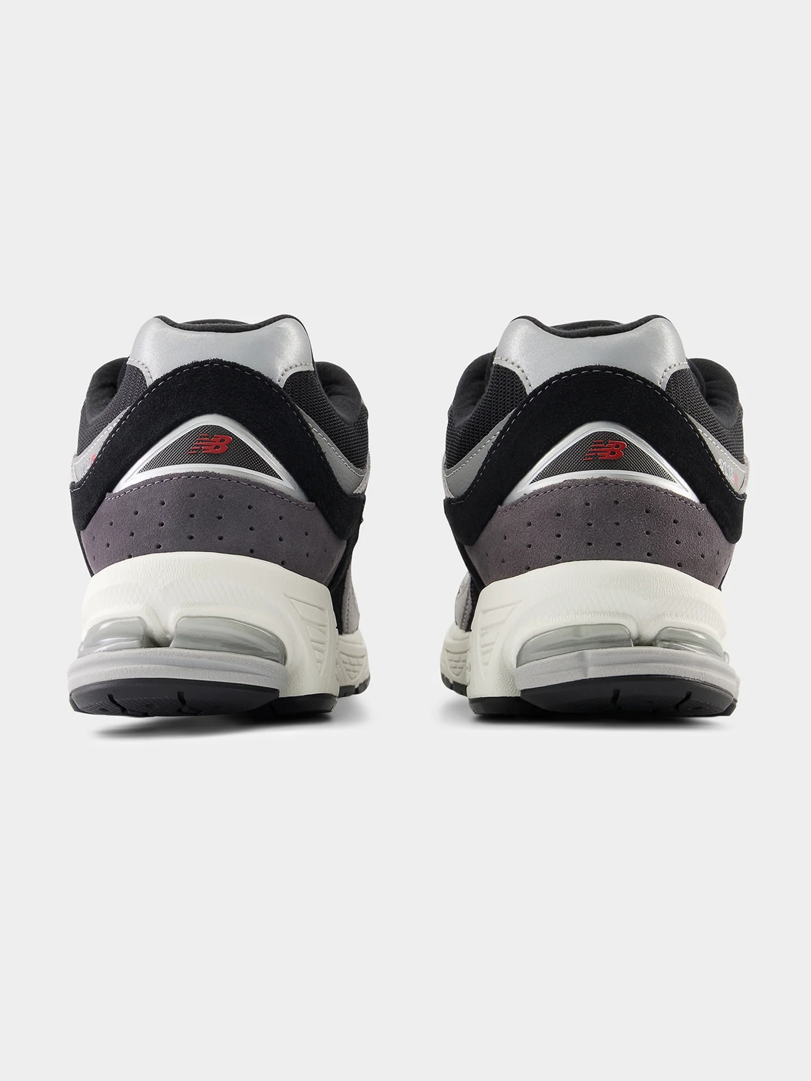 Unisex 2002 Sneakers - Image 7