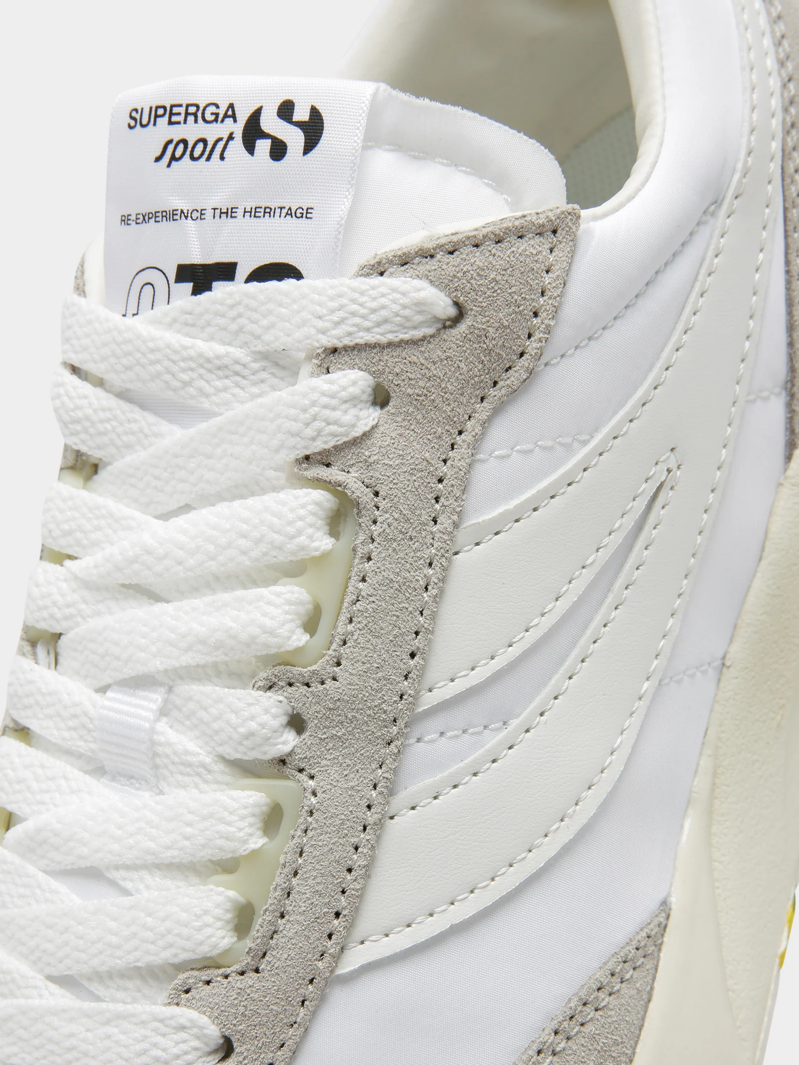 Unisex 4089 Training 9T Sneakers - Image 3