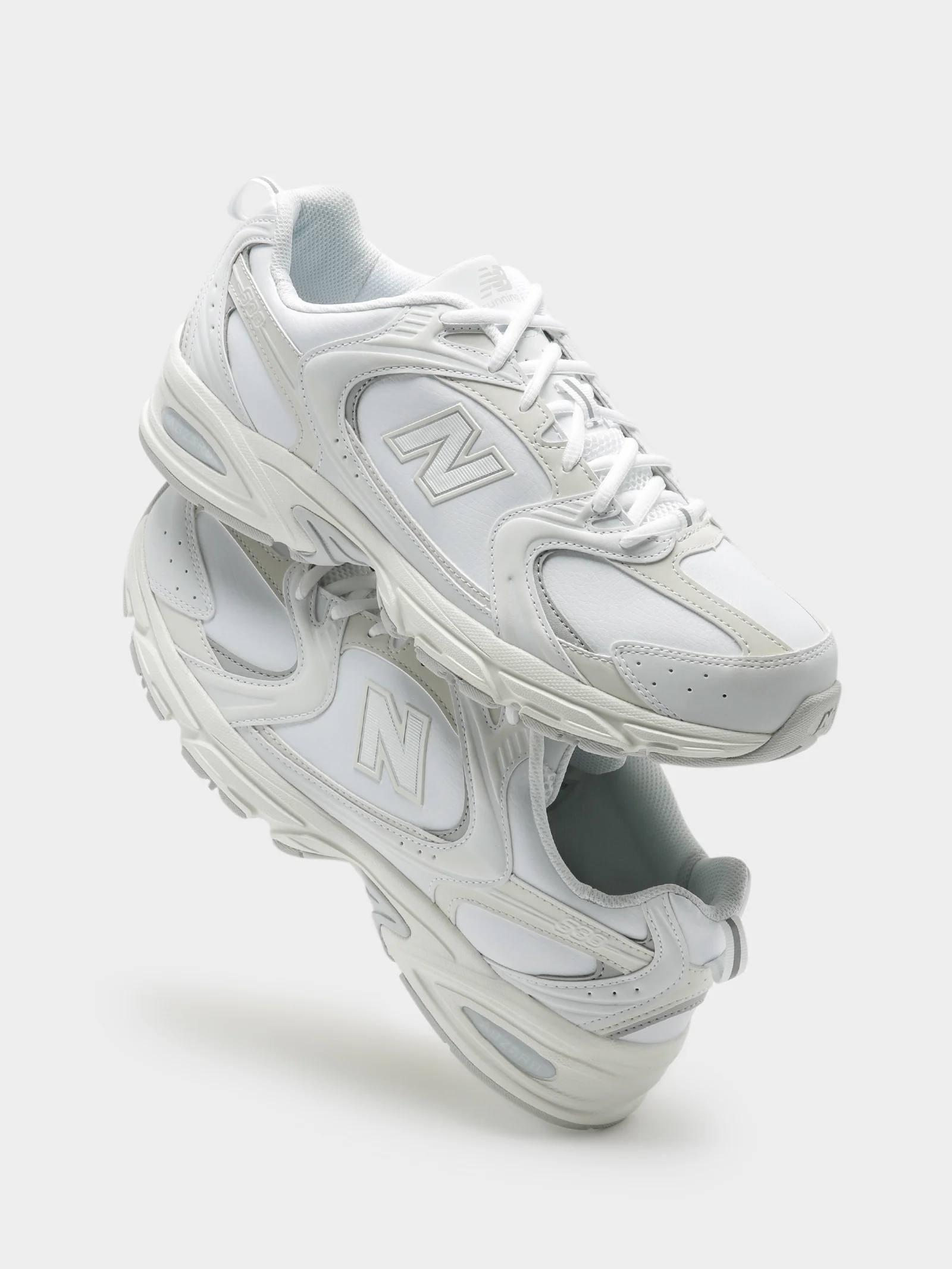 Unisex 530 Sneakers - Image 4