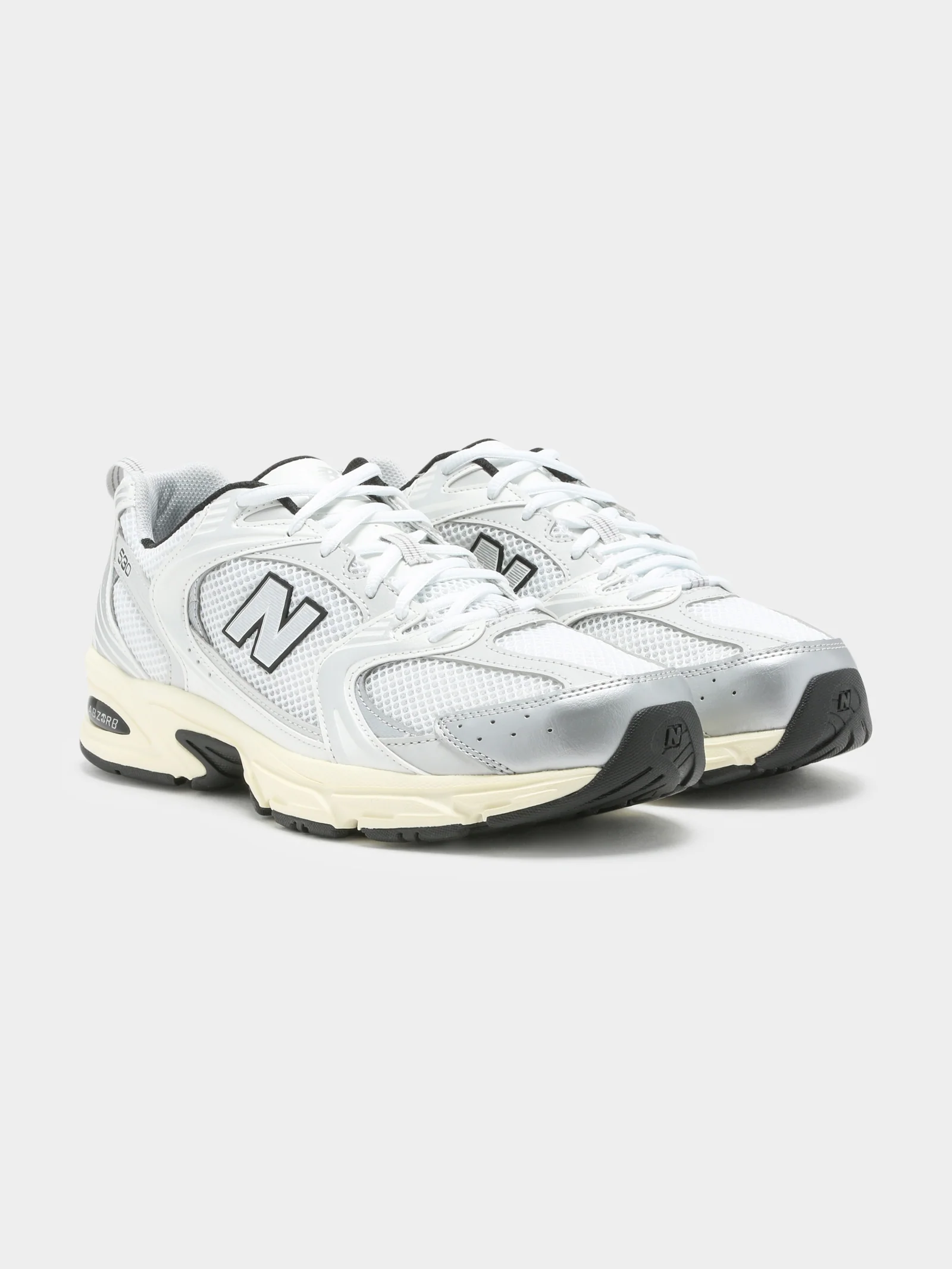 Unisex 530 Sneakers - Image 6
