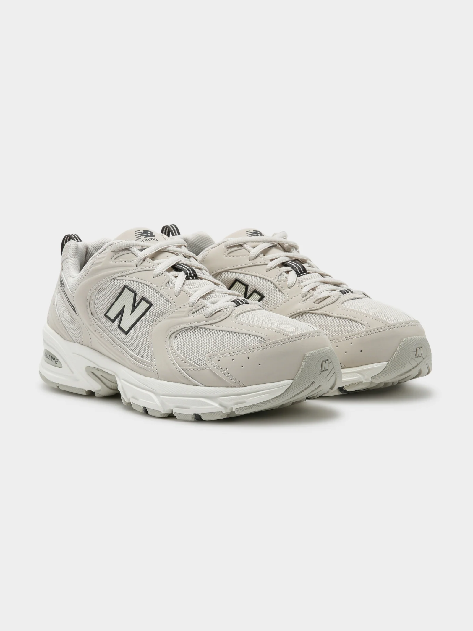 Unisex 530 Sneakers - Image 2