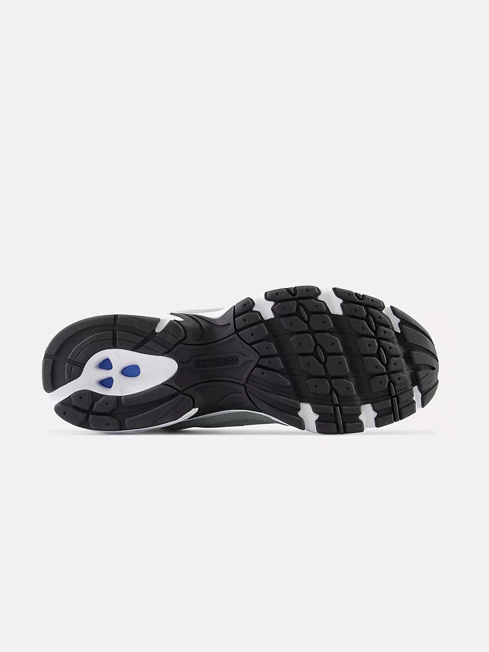Unisex 530 Sneakers - Image 5
