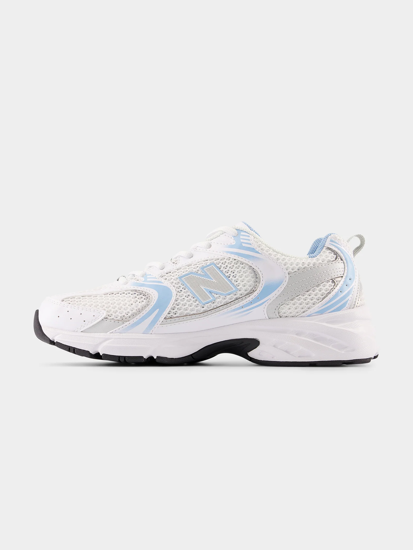Unisex 530 Sneakers - Image 5