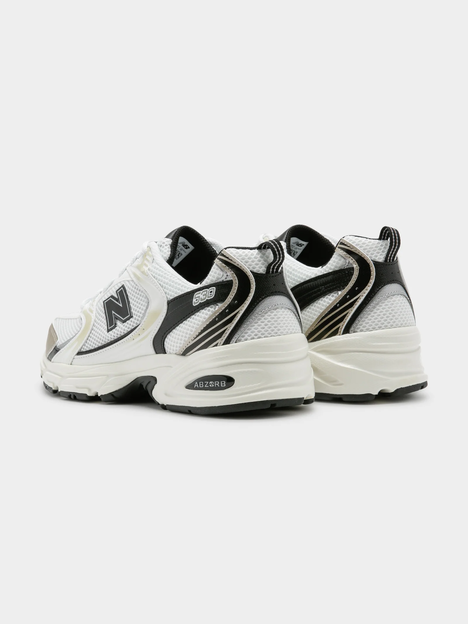 Unisex 530 Sneakers - Image 7